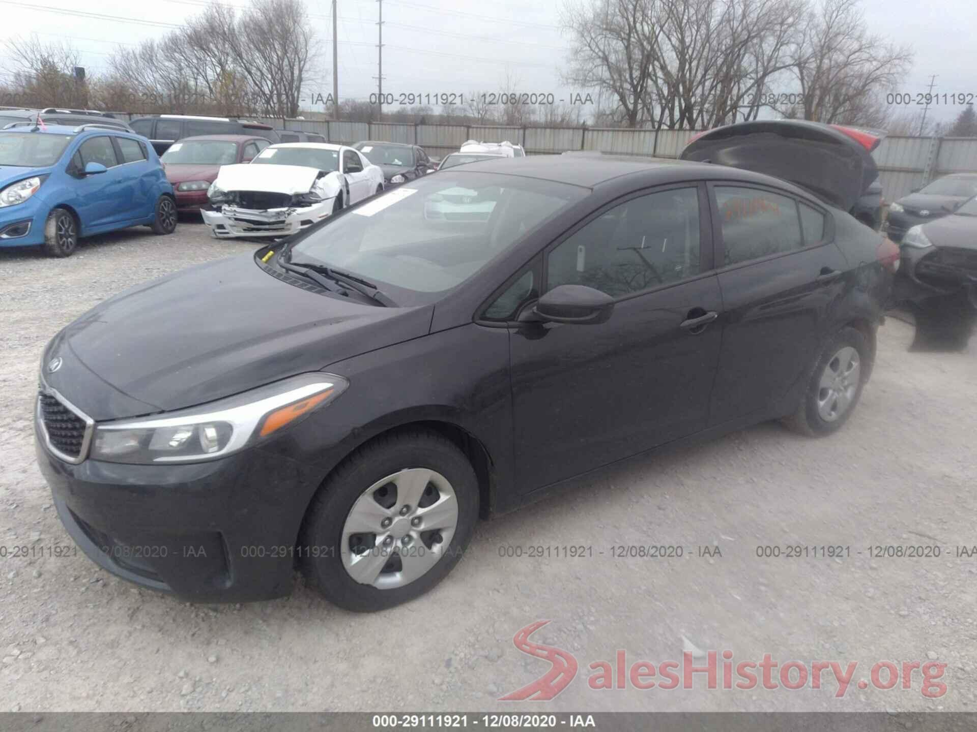 3KPFK4A72HE157927 2017 KIA FORTE