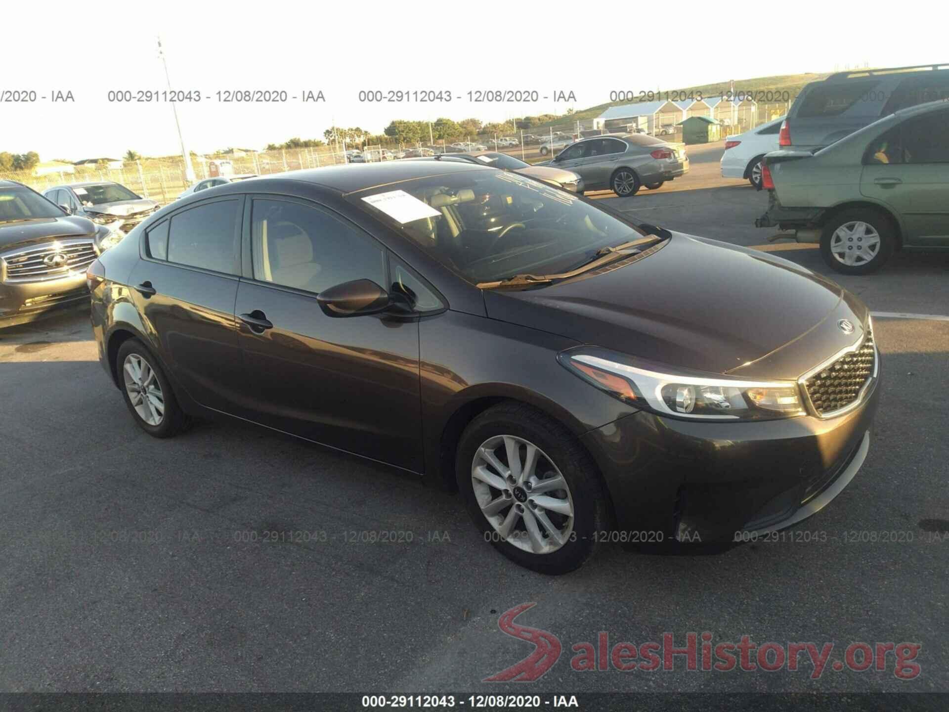 3KPFL4A76HE131666 2017 KIA FORTE