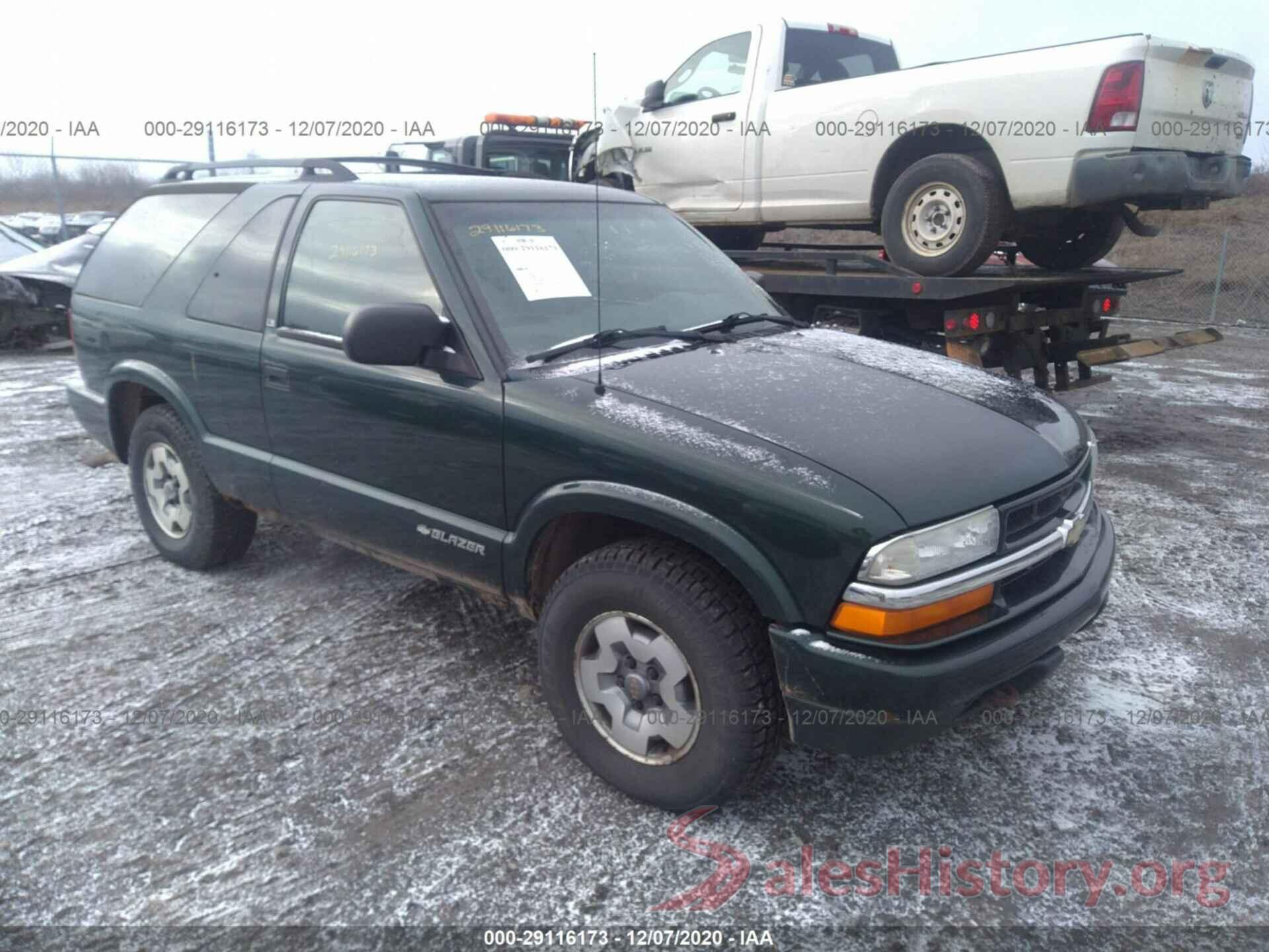 1GNCT18W02K222717 2002 CHEVROLET BLAZER