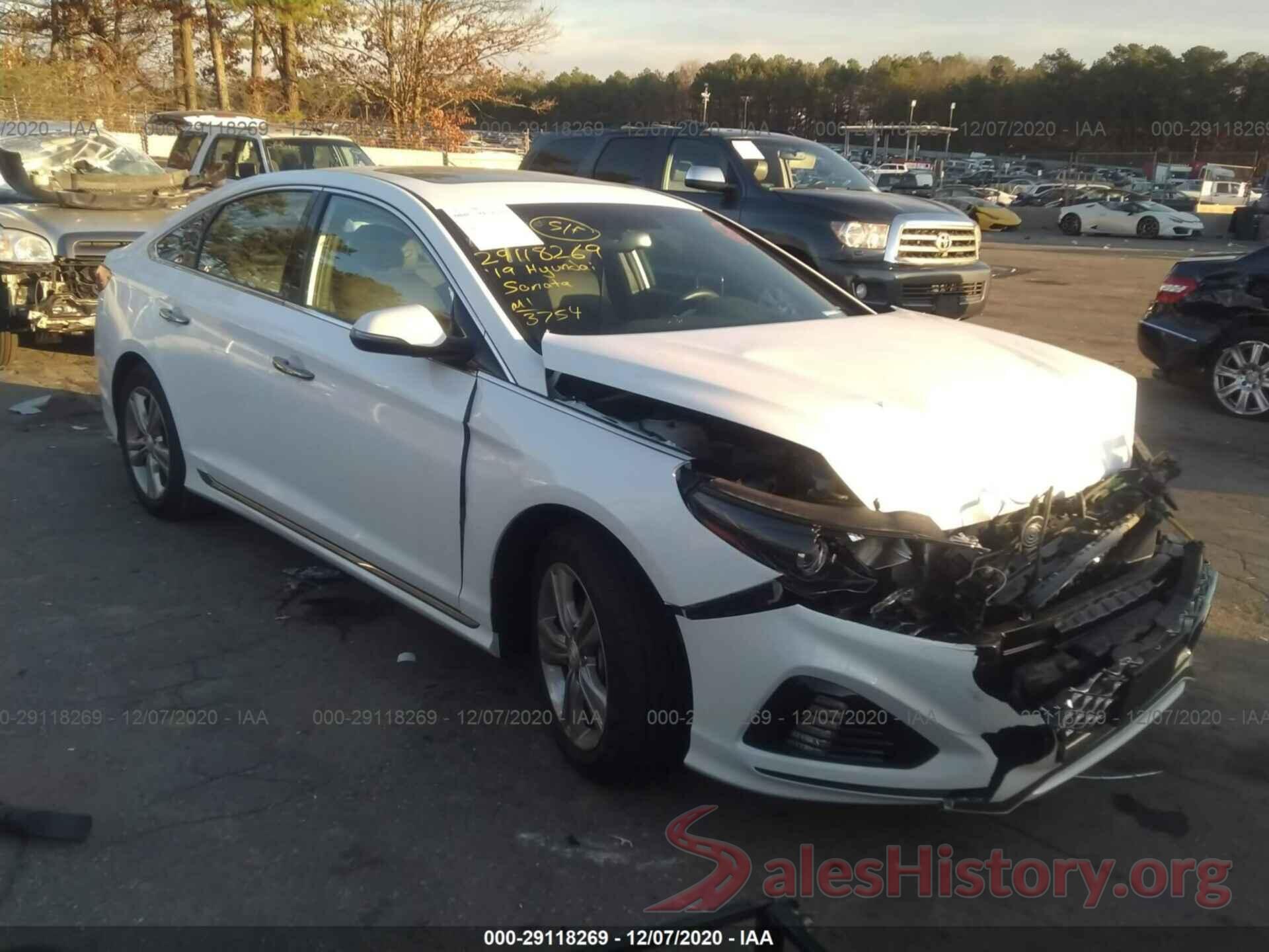 5NPE34AF8KH810845 2019 HYUNDAI SONATA