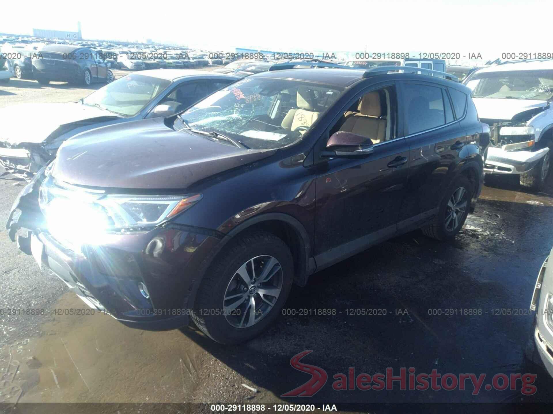 2T3RFREV3HW552808 2017 TOYOTA RAV4