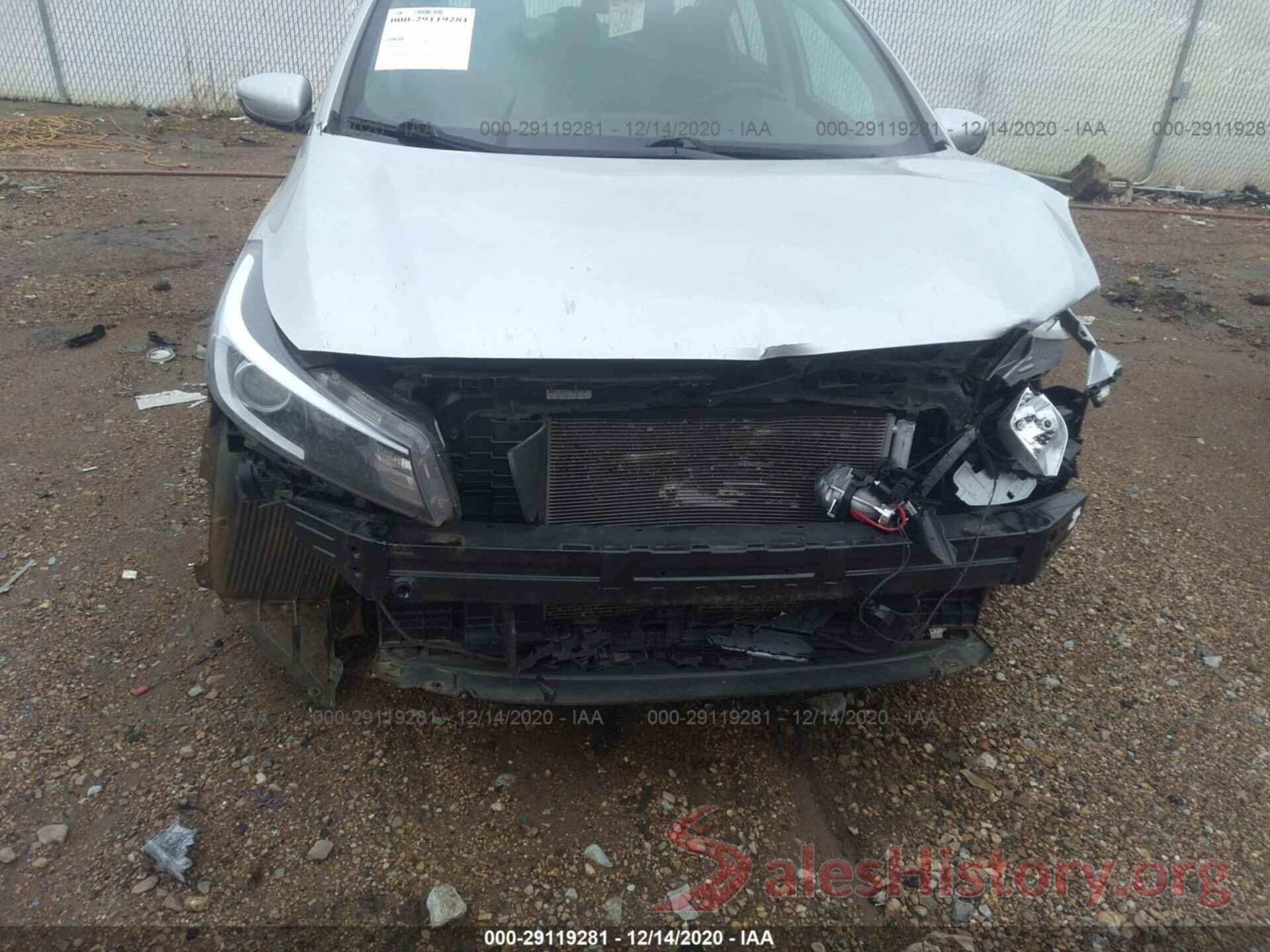 3KPFL4A75JE211725 2018 KIA FORTE