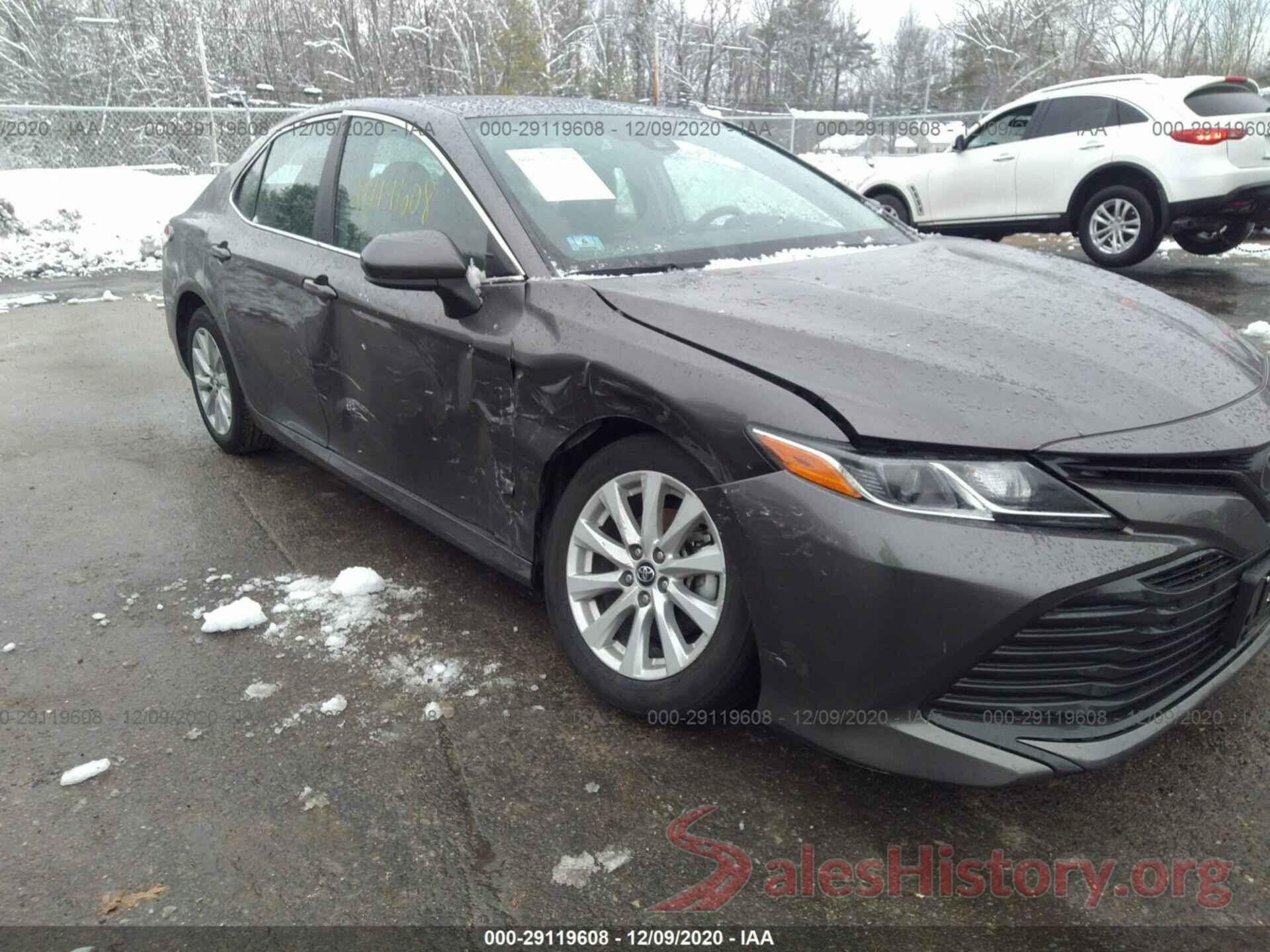 4T1B11HK1KU241736 2019 TOYOTA CAMRY