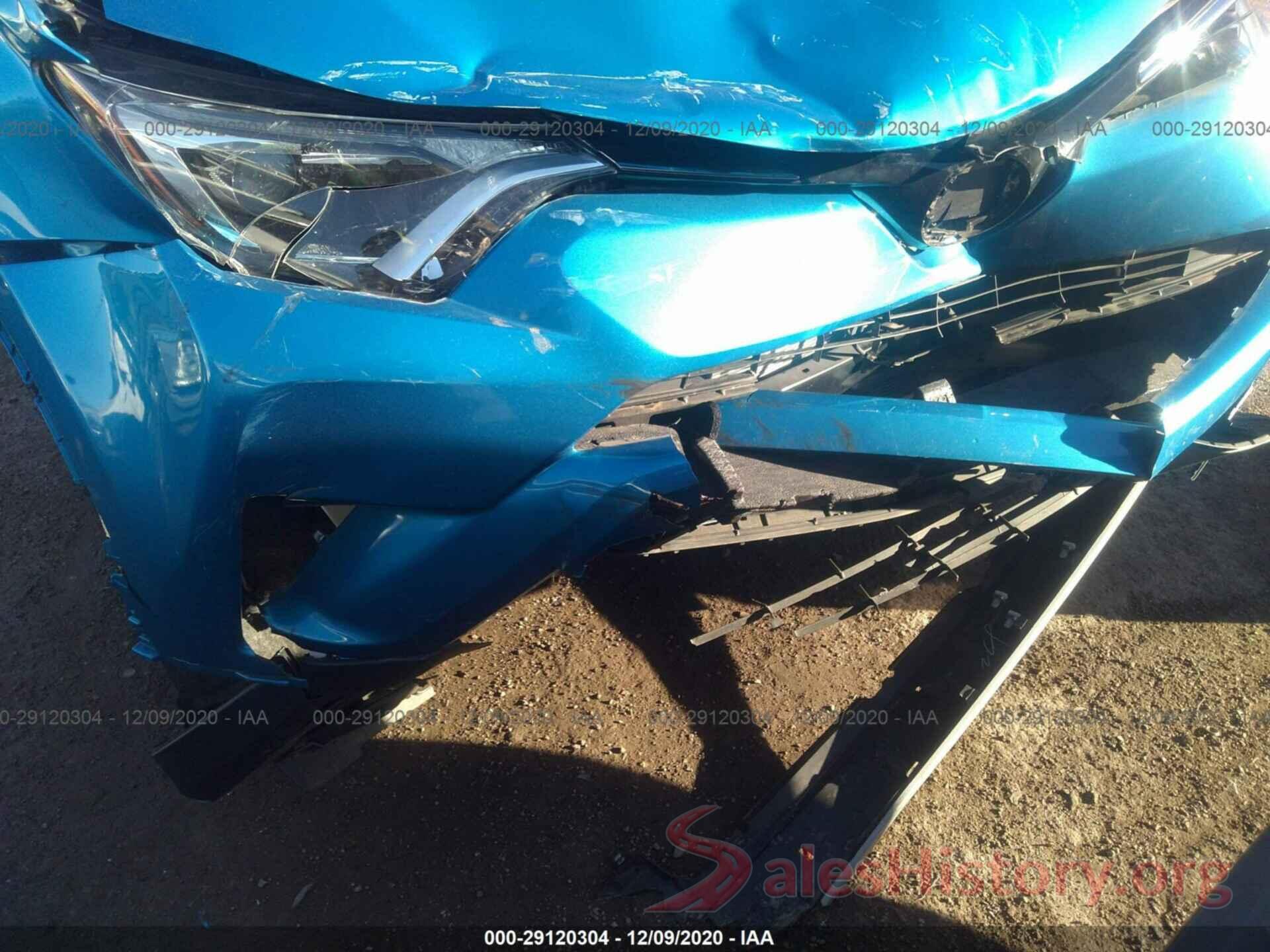 JTMWFREV6JD128643 2018 TOYOTA RAV4