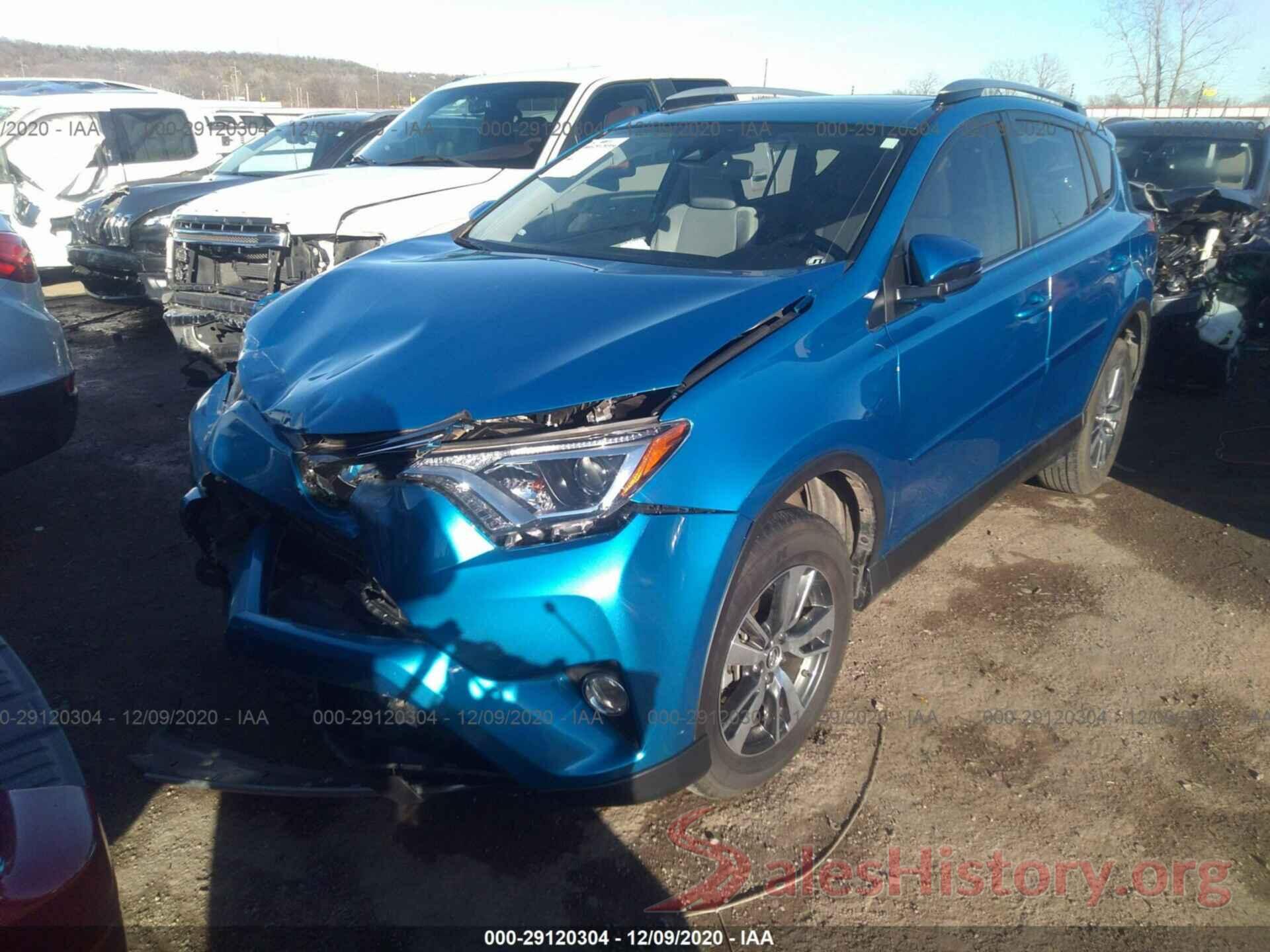 JTMWFREV6JD128643 2018 TOYOTA RAV4