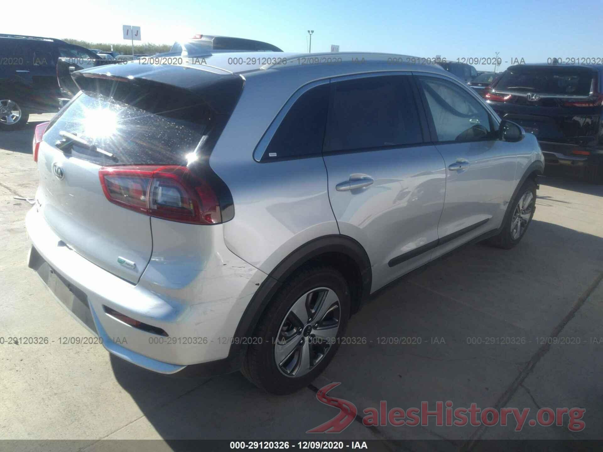 KNDCB3LC4K5231441 2019 KIA NIRO