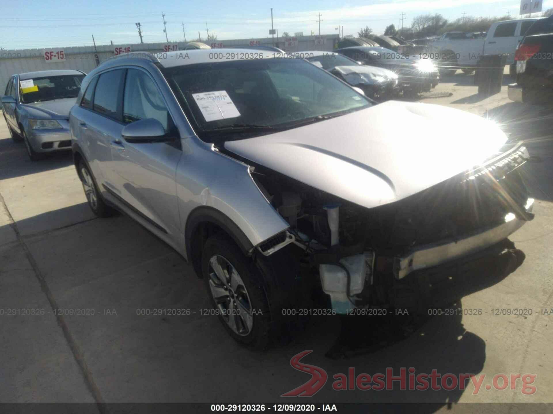 KNDCB3LC4K5231441 2019 KIA NIRO