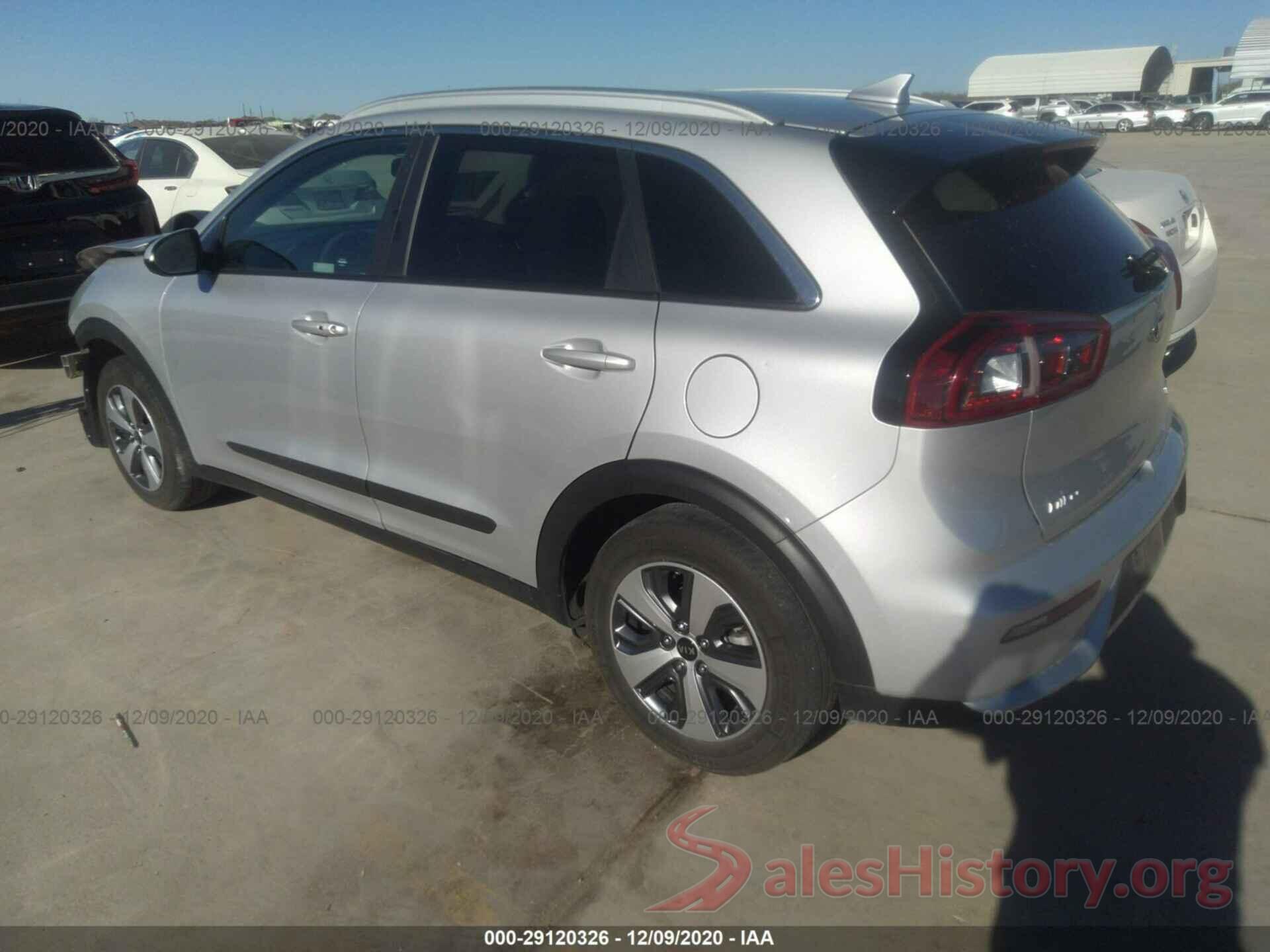 KNDCB3LC4K5231441 2019 KIA NIRO