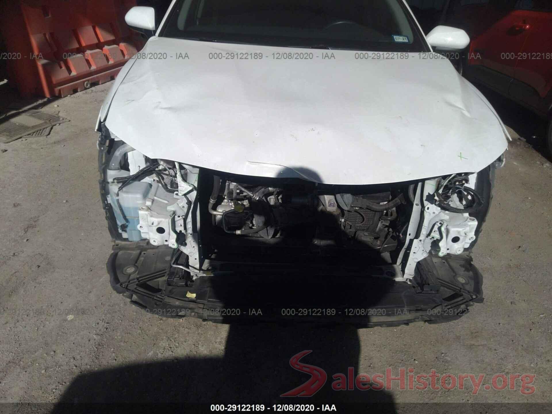 4T1B11HK8JU133872 2018 TOYOTA CAMRY