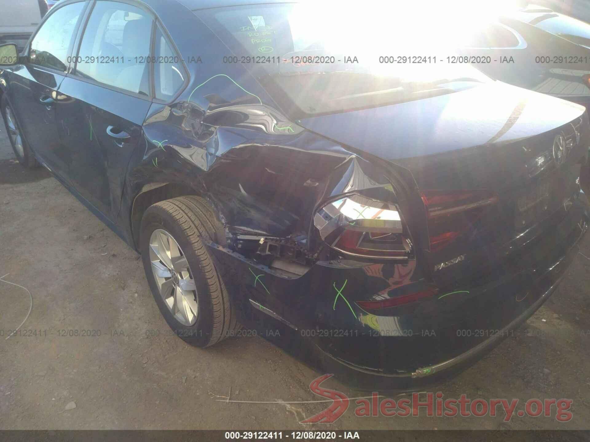 1VWAA7A3XJC033782 2018 VOLKSWAGEN PASSAT