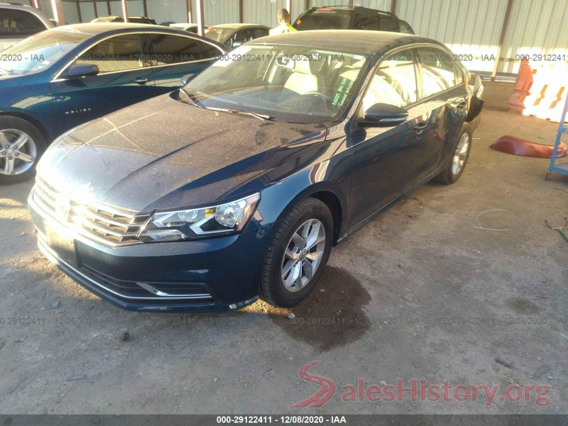 1VWAA7A3XJC033782 2018 VOLKSWAGEN PASSAT