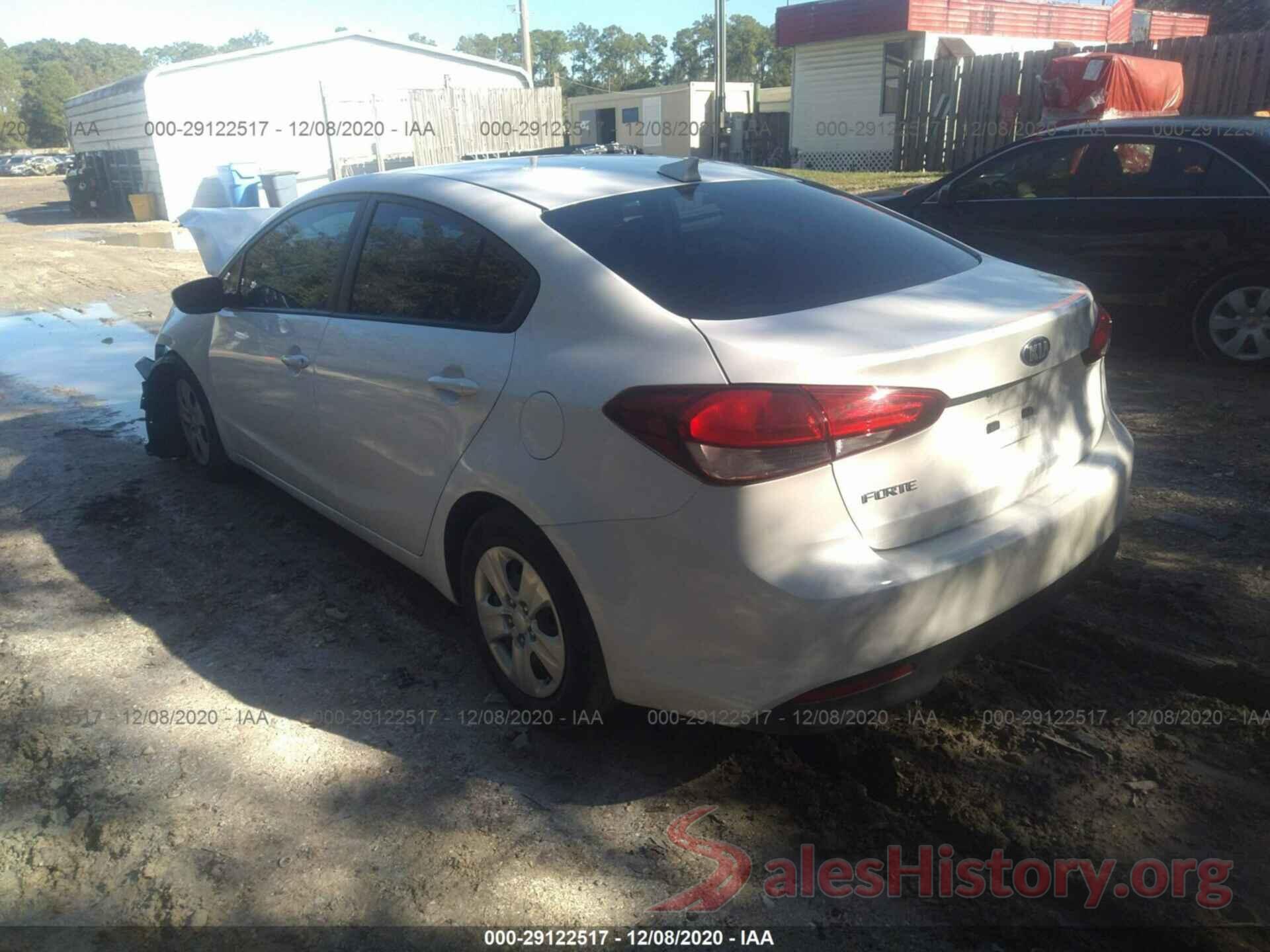 3KPFL4A72JE262342 2018 KIA FORTE