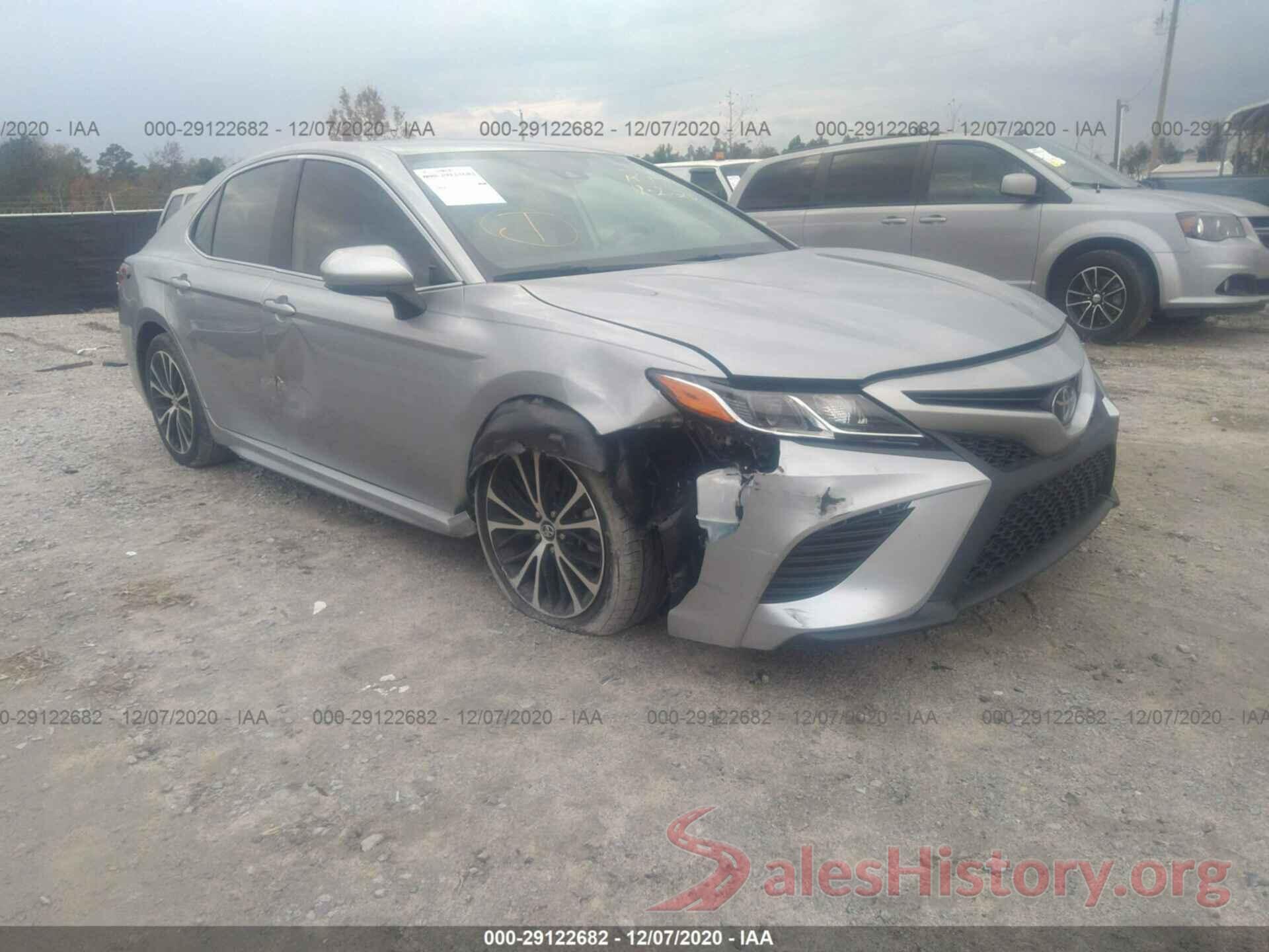 4T1B11HK8KU689360 2019 TOYOTA CAMRY