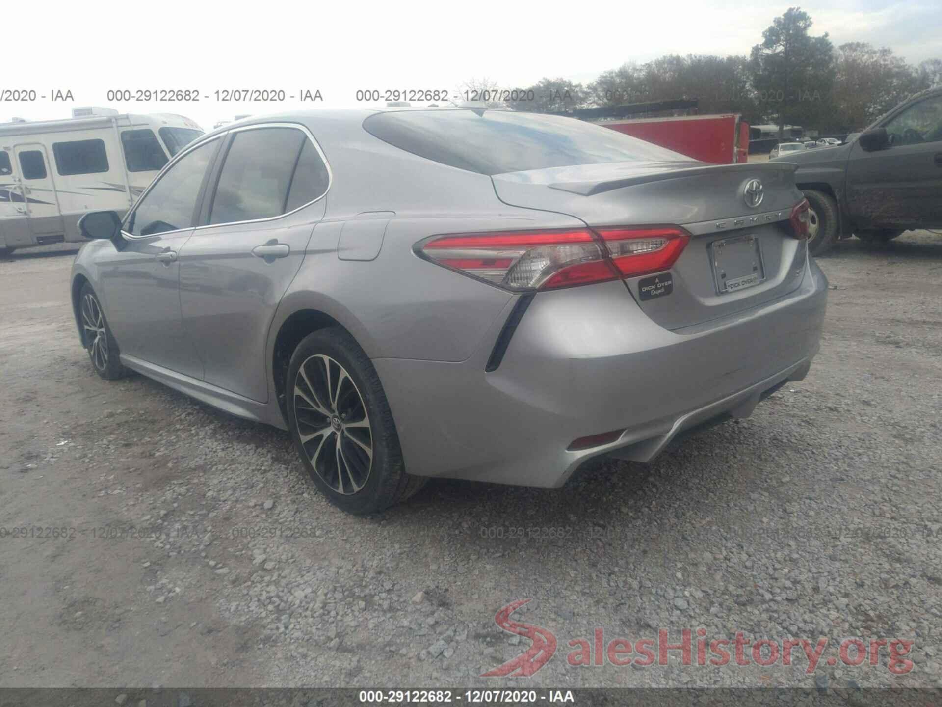 4T1B11HK8KU689360 2019 TOYOTA CAMRY