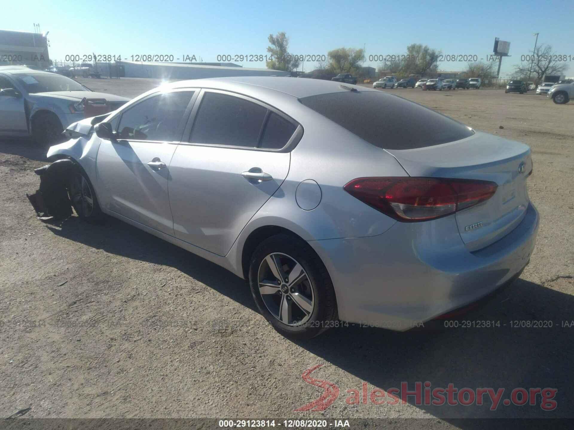 3KPFL4A71JE274188 2018 KIA FORTE