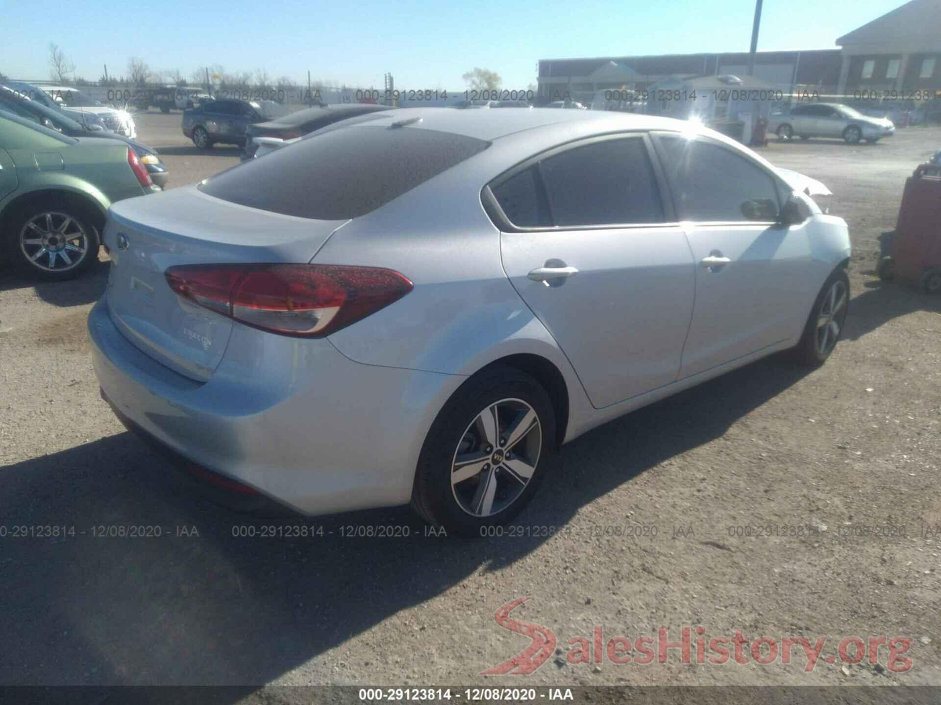 3KPFL4A71JE274188 2018 KIA FORTE