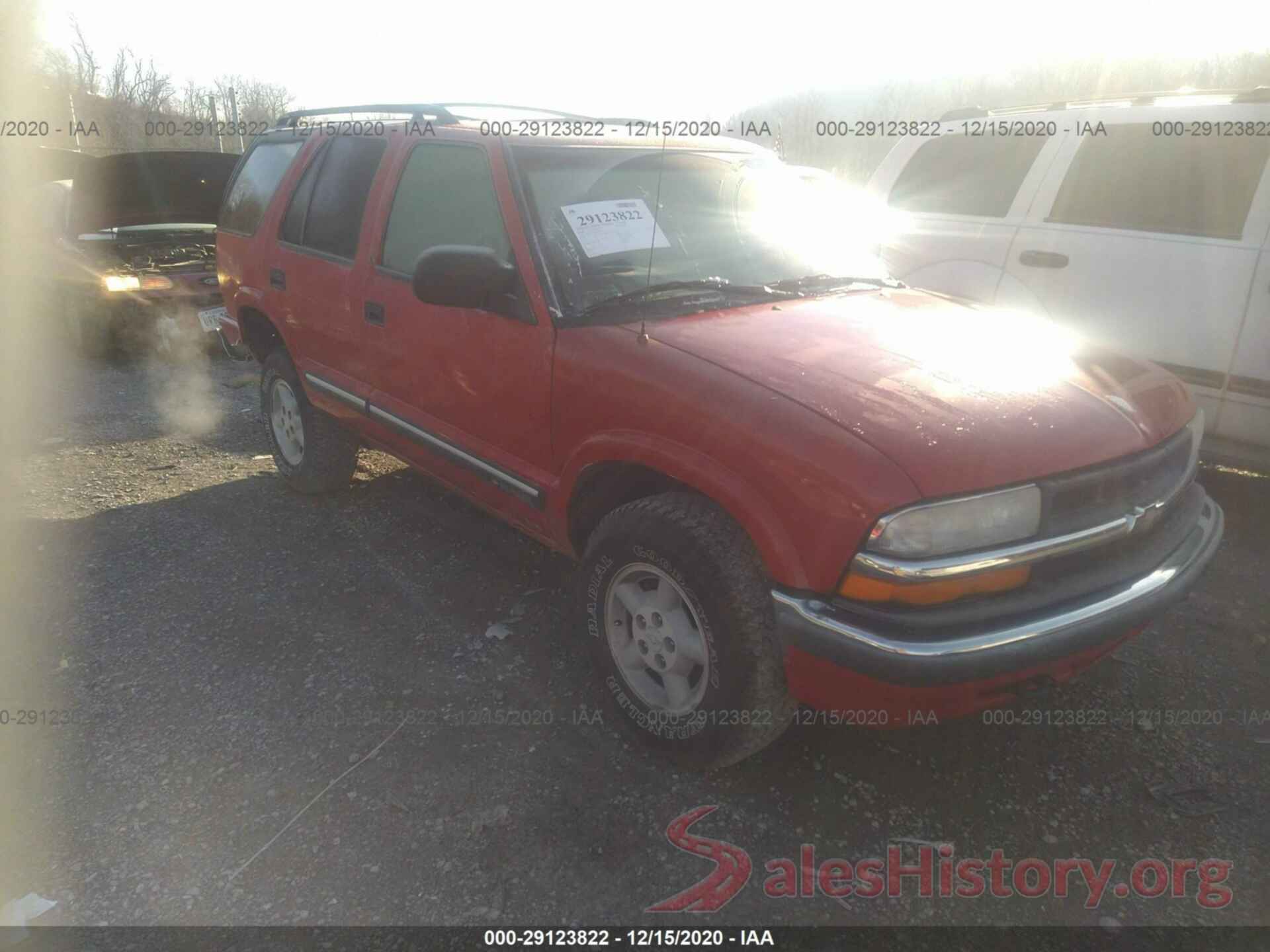 1GNDT13W3Y2343603 2000 CHEVROLET BLAZER