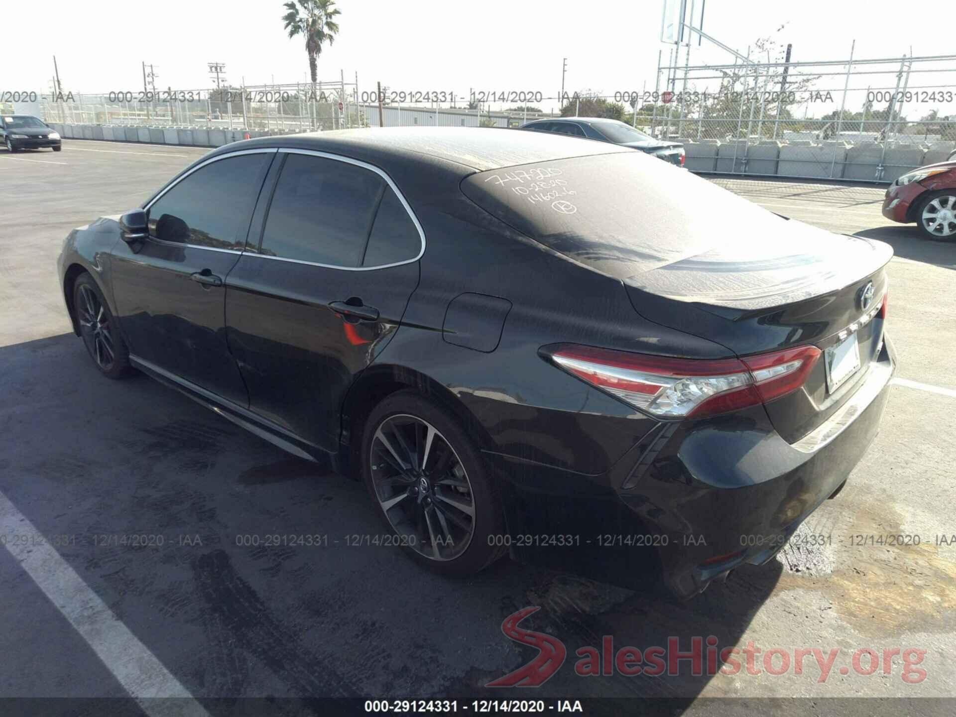 4T1B61HK5JU143650 2018 TOYOTA CAMRY