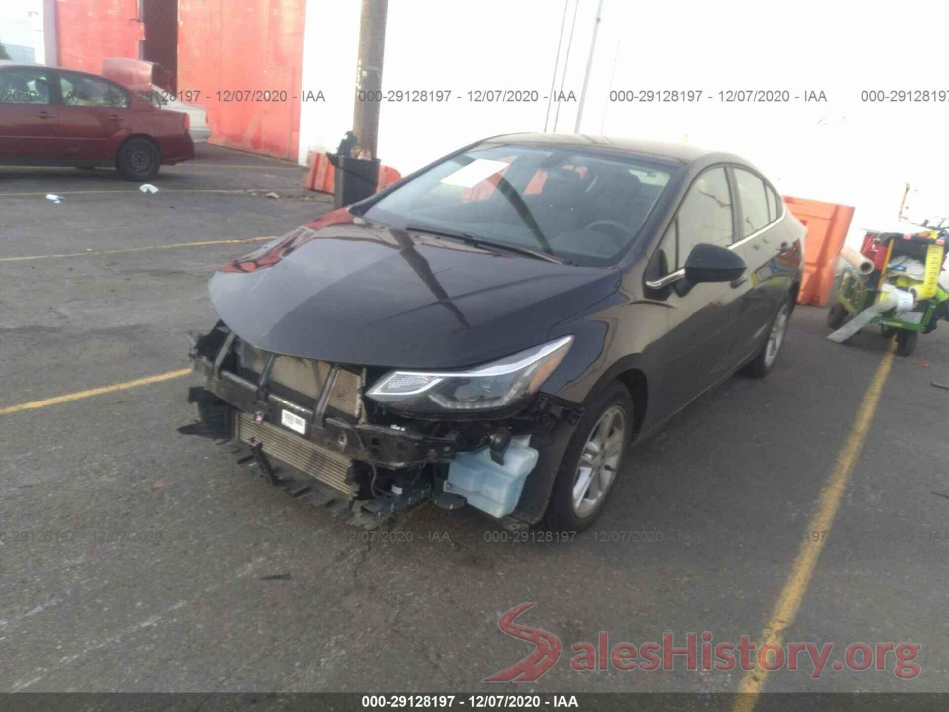 1G1BE5SM6J7156777 2018 CHEVROLET CRUZE