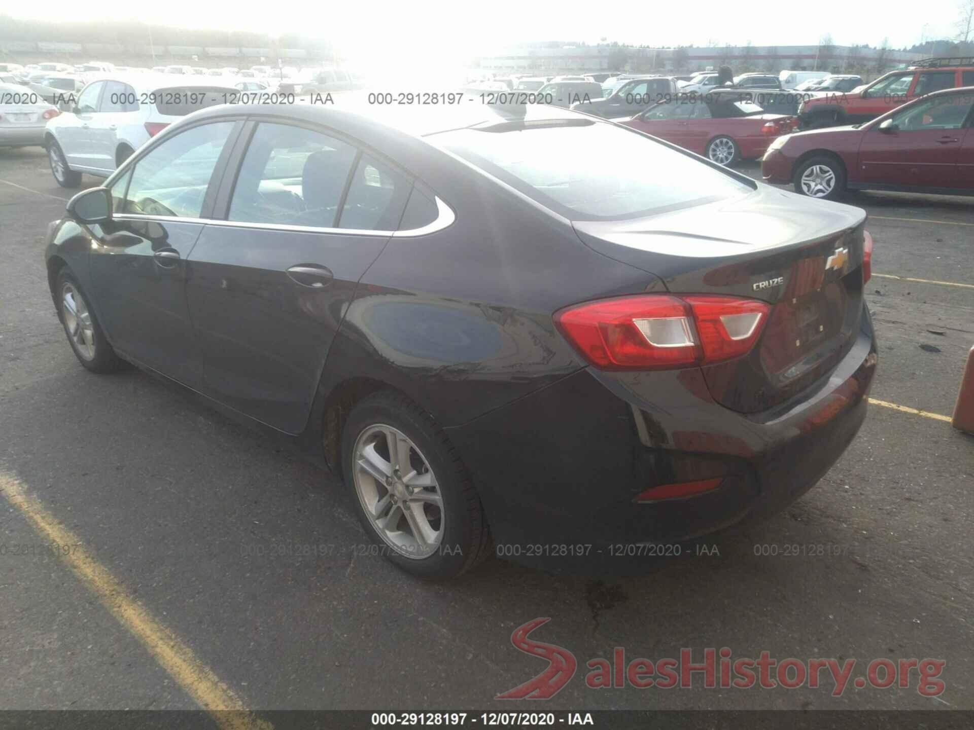 1G1BE5SM6J7156777 2018 CHEVROLET CRUZE