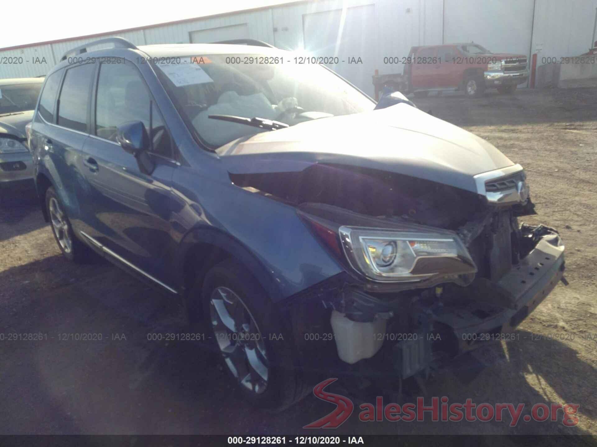 JF2SJAWC7JH542097 2018 SUBARU FORESTER