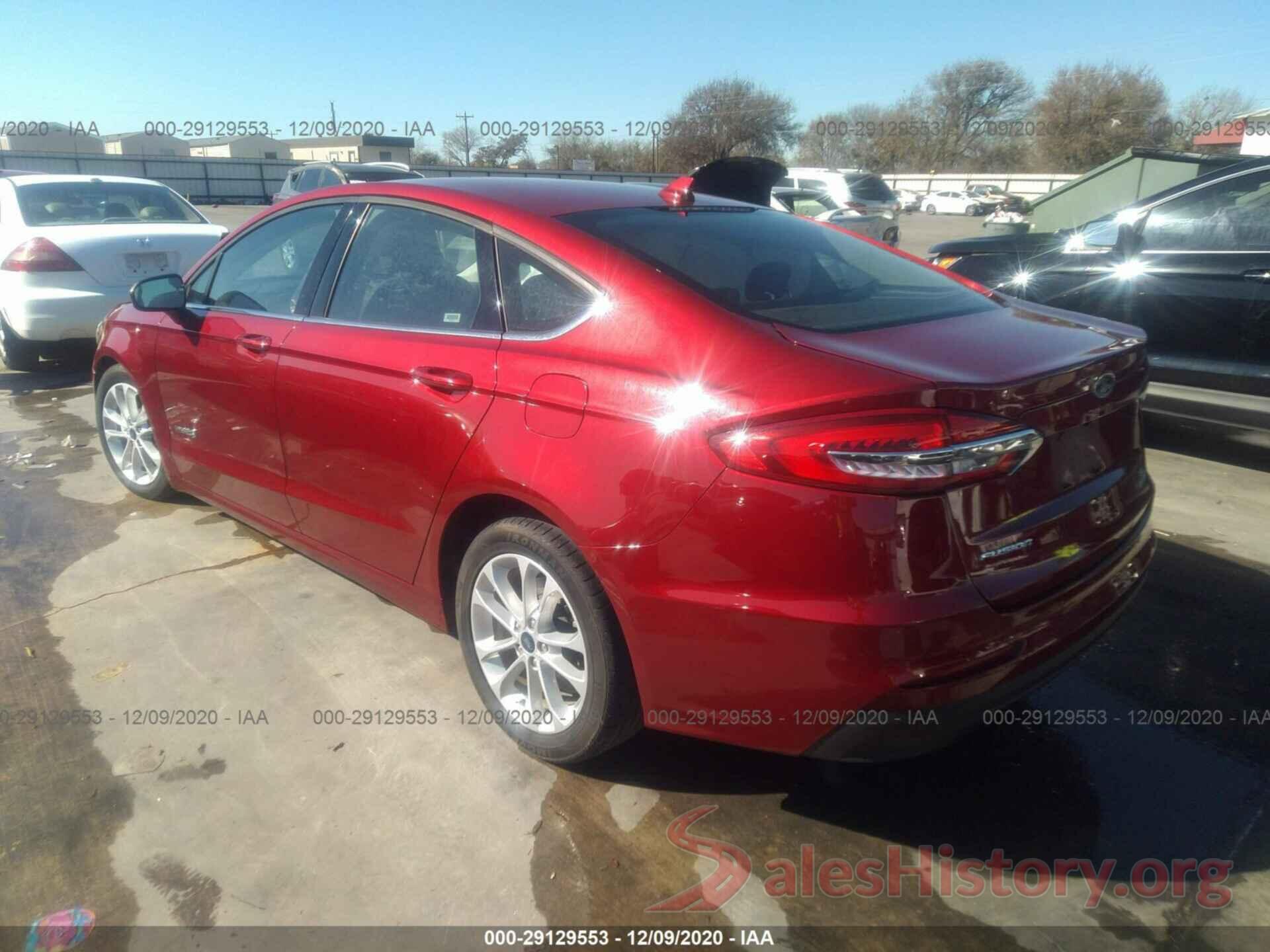 3FA6P0LUXKR124709 2019 FORD FUSION HYBRID