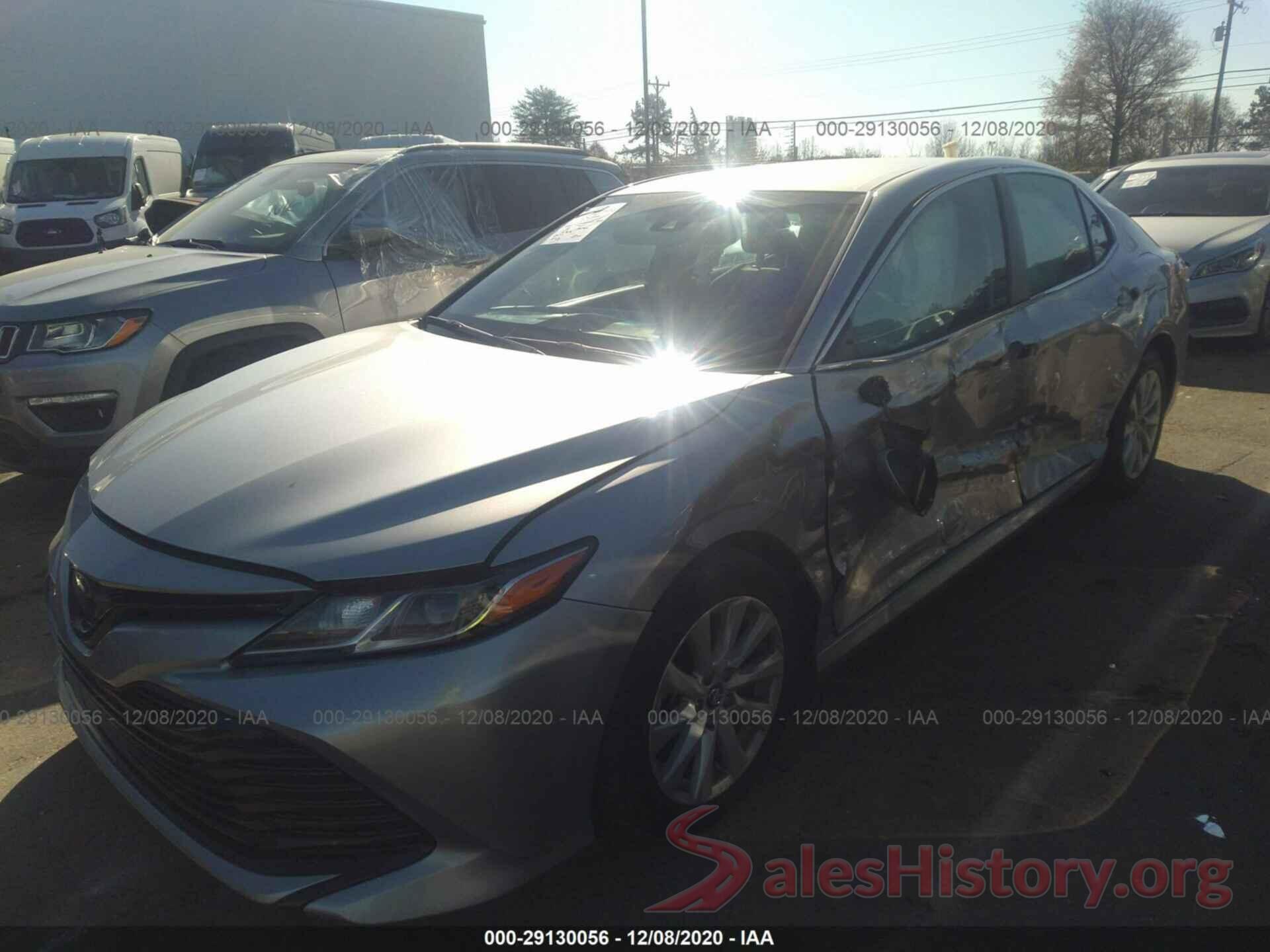 4T1B11HK0JU091150 2018 TOYOTA CAMRY