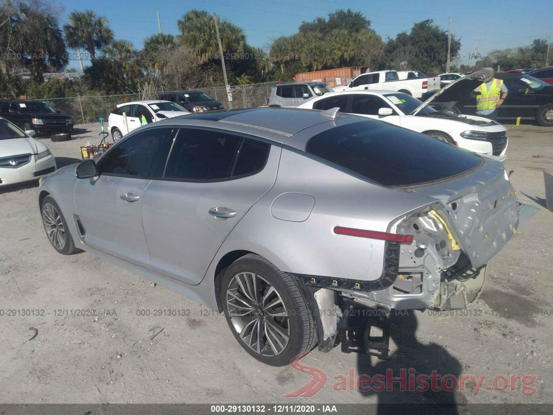 KNAE25LA6J6017477 2018 KIA STINGER