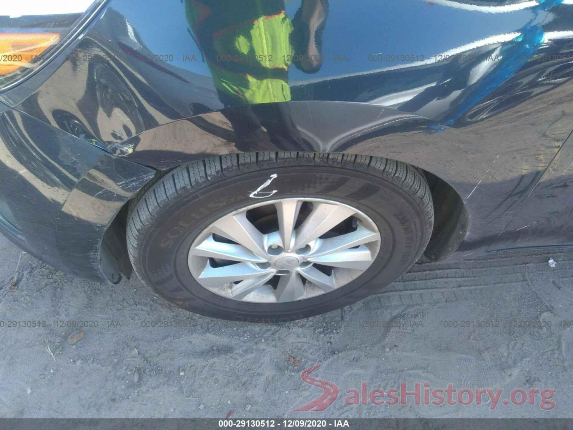 KNDMB5C18G6215050 2016 KIA SEDONA