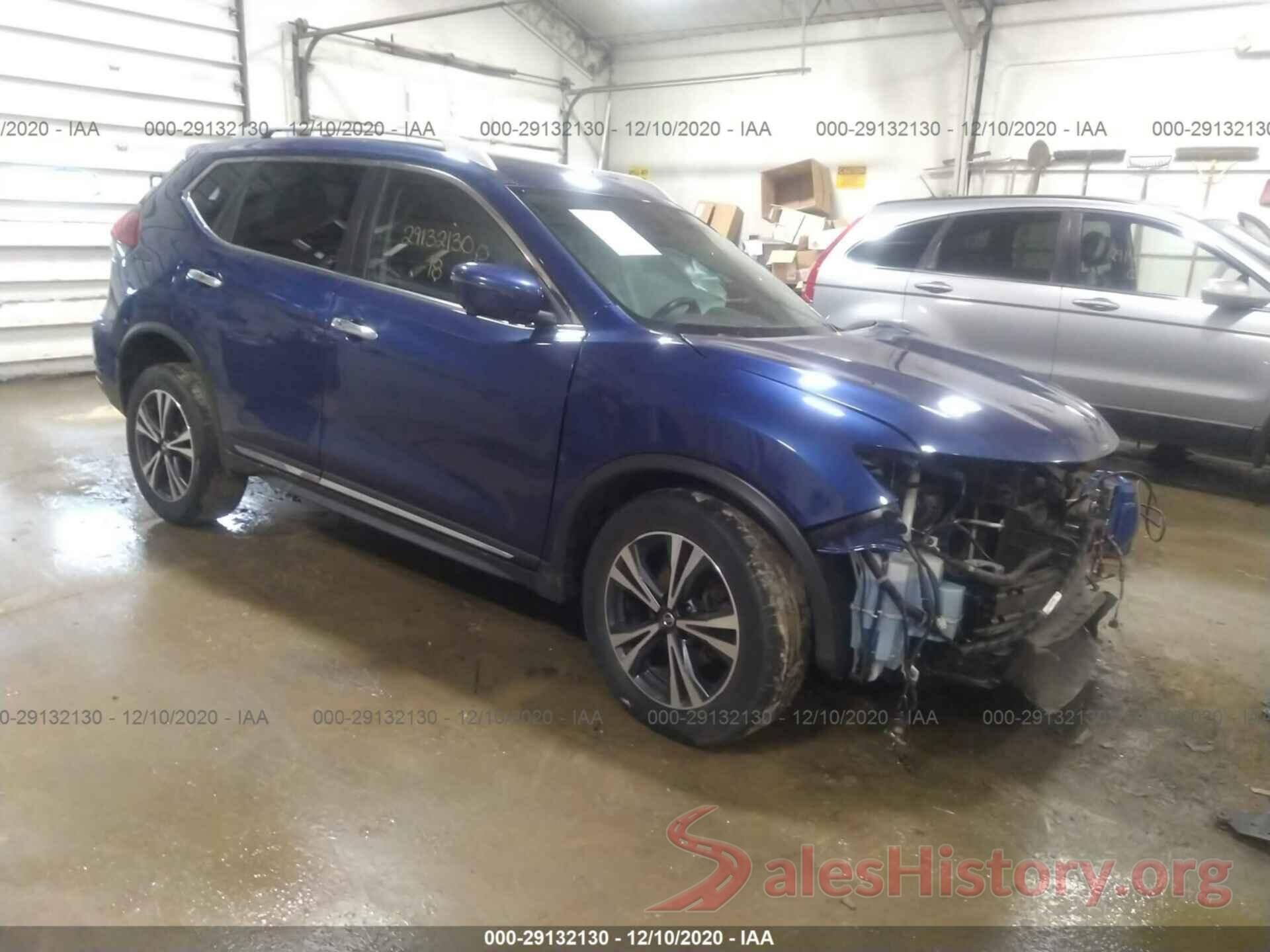 JN8AT2MV1JW318273 2018 NISSAN ROGUE