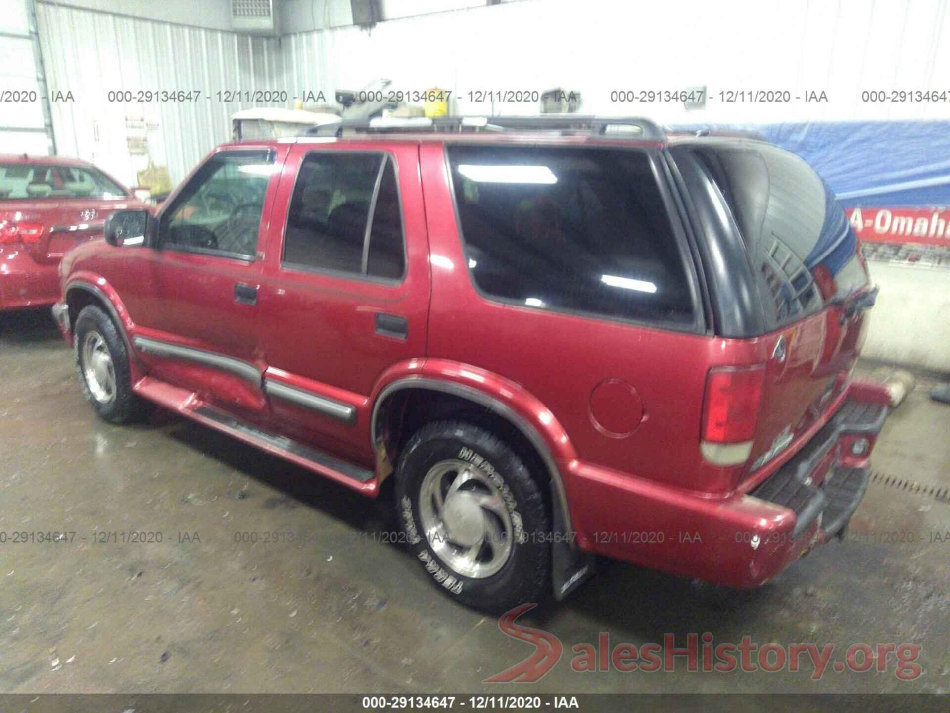 1GNDT13W812134461 2001 CHEVROLET BLAZER