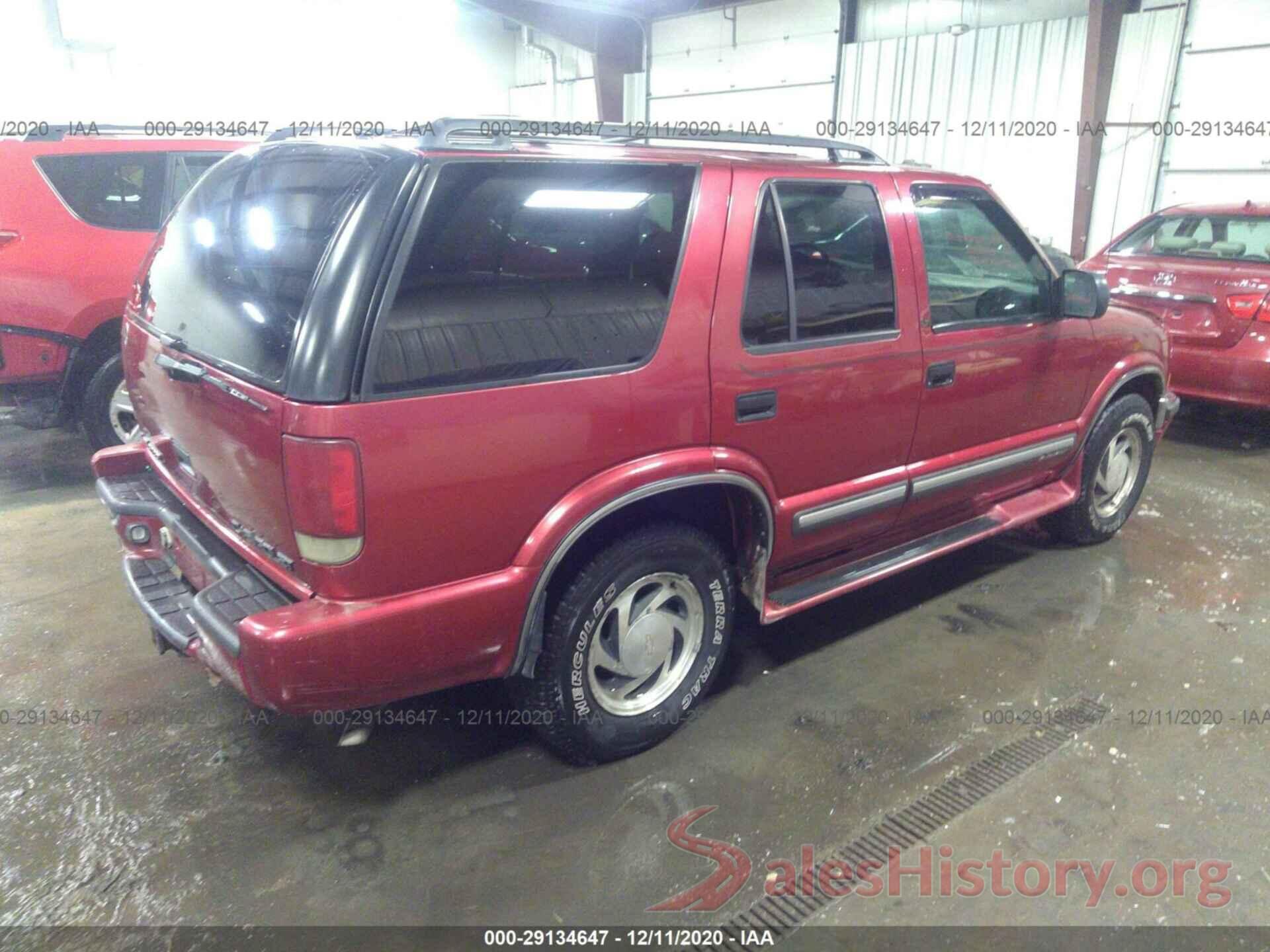 1GNDT13W812134461 2001 CHEVROLET BLAZER