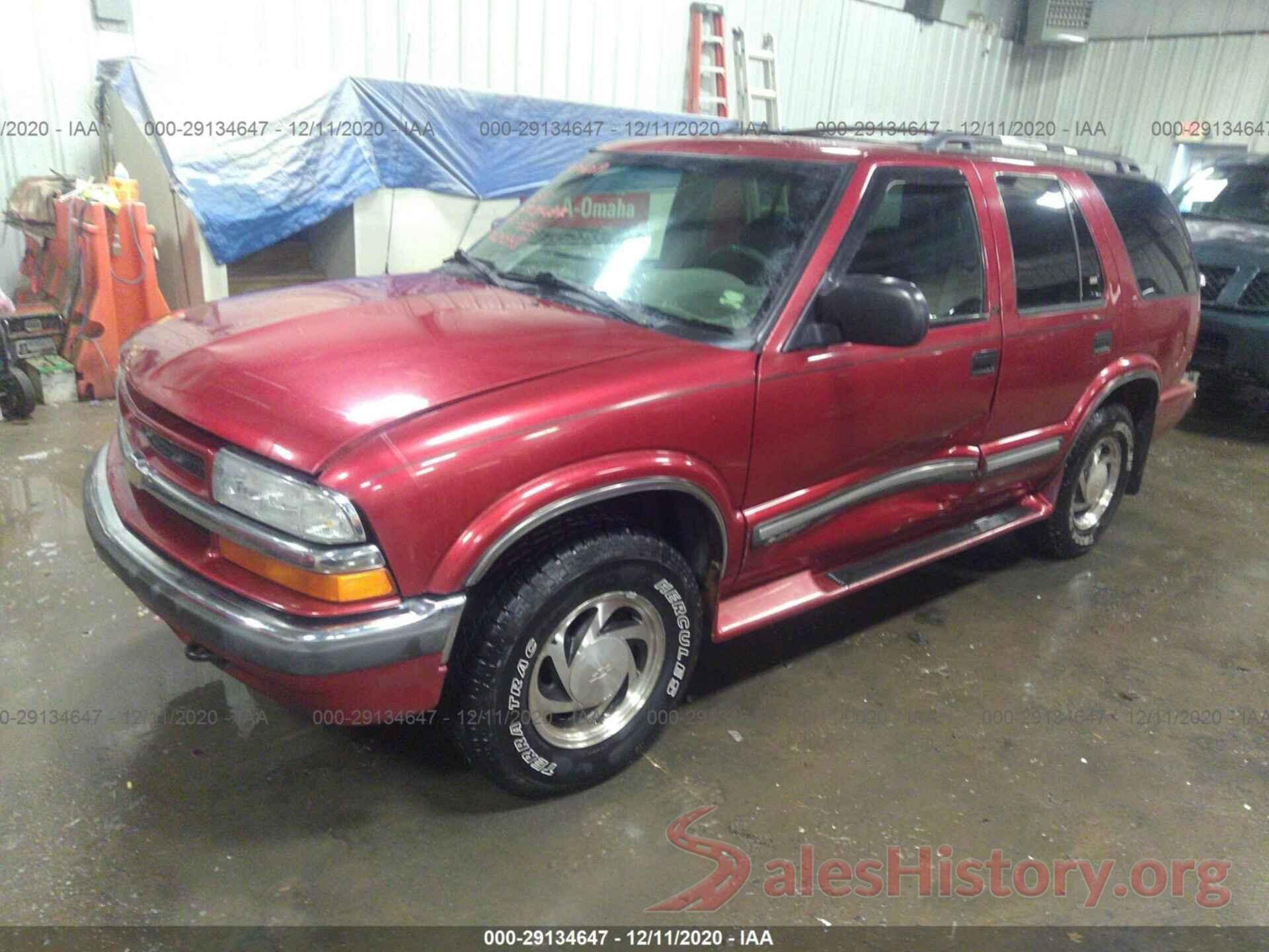 1GNDT13W812134461 2001 CHEVROLET BLAZER