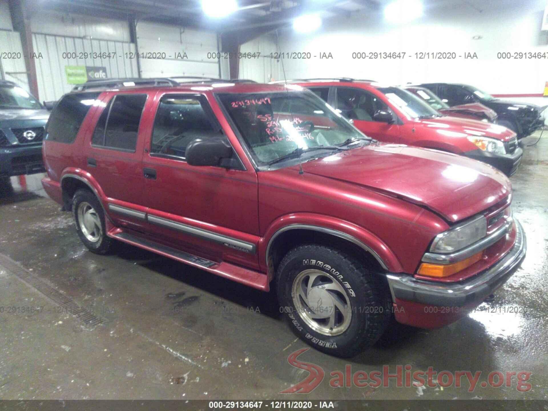 1GNDT13W812134461 2001 CHEVROLET BLAZER