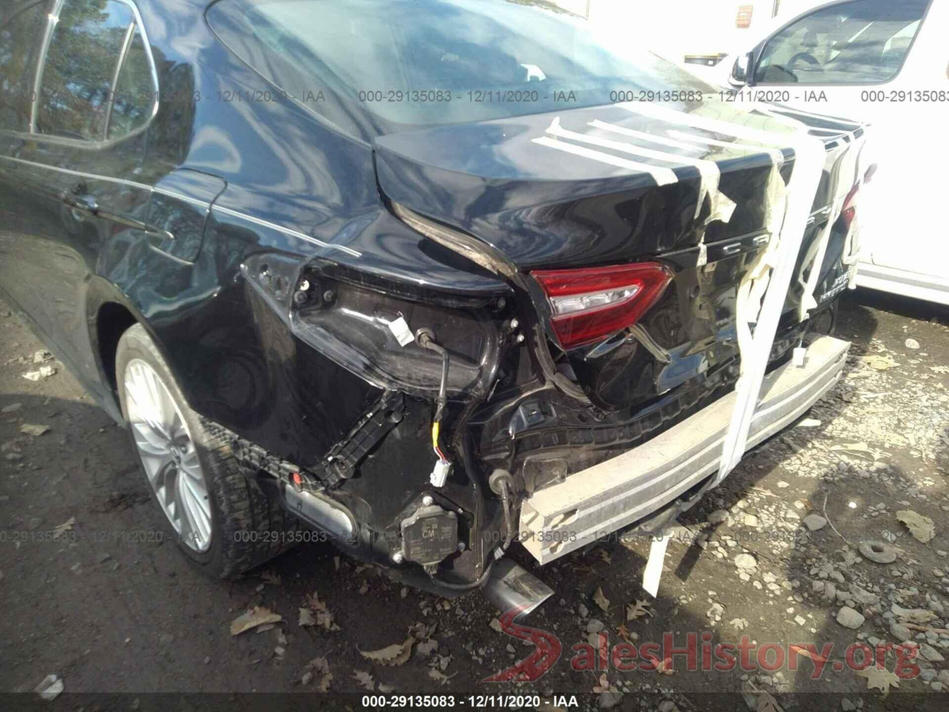 4T1B21HK2JU005737 2018 TOYOTA CAMRY