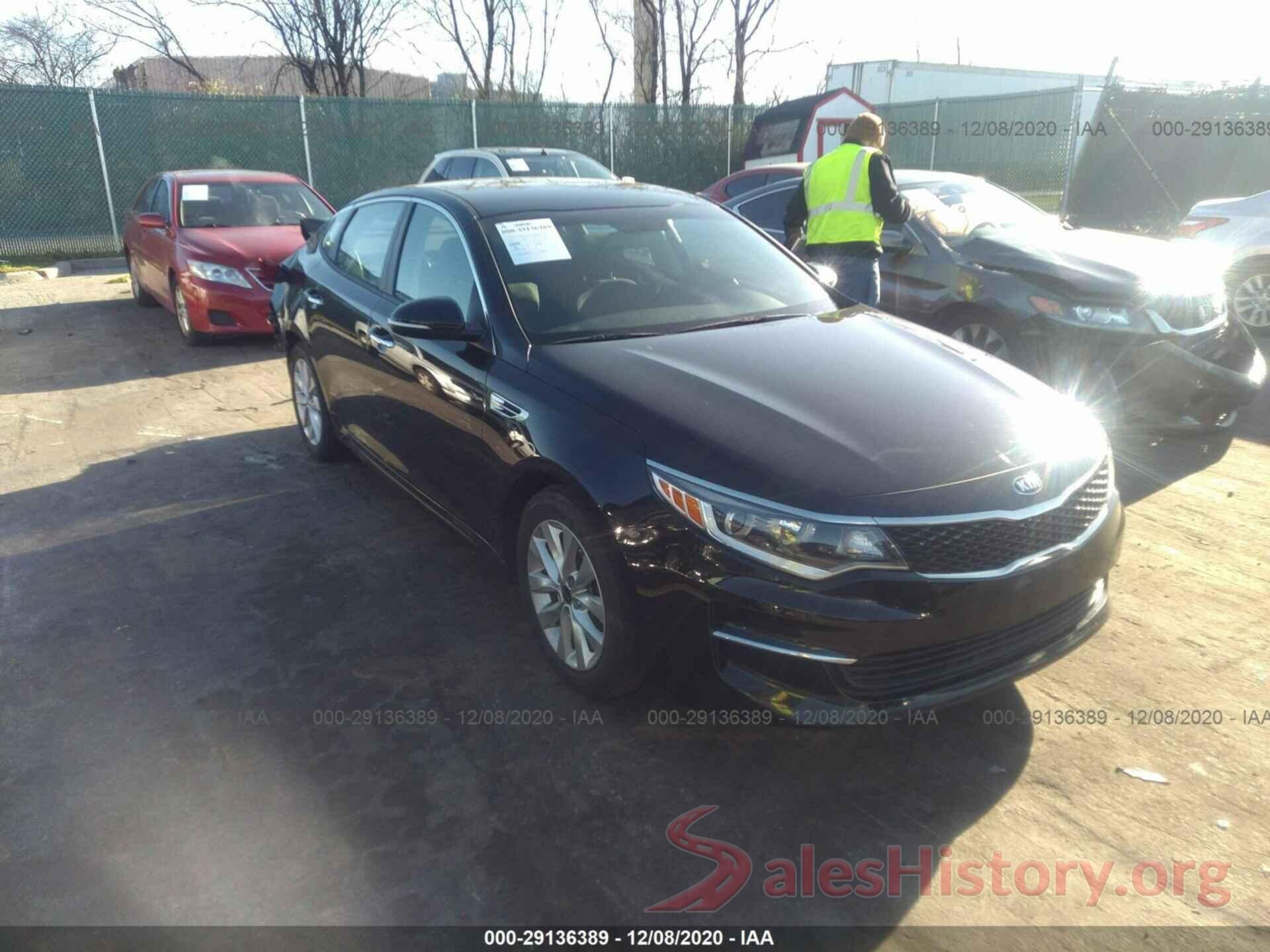 5XXGT4L32JG272231 2018 KIA OPTIMA