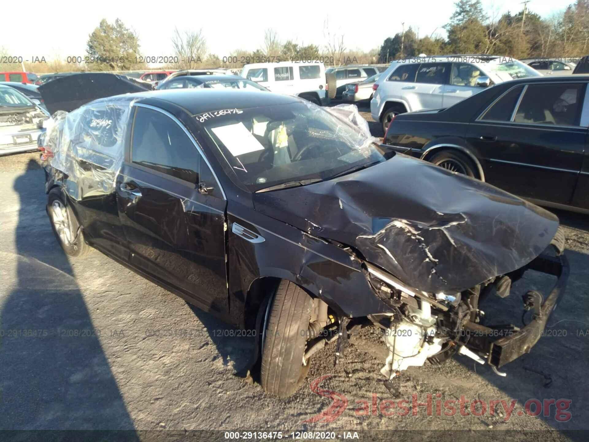 KNAGT4L36H5148653 2017 KIA OPTIMA