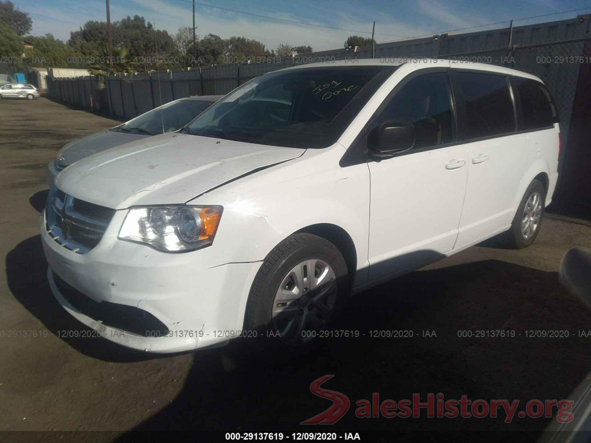 2C4RDGBG8JR146085 2018 DODGE GRAND CARAVAN