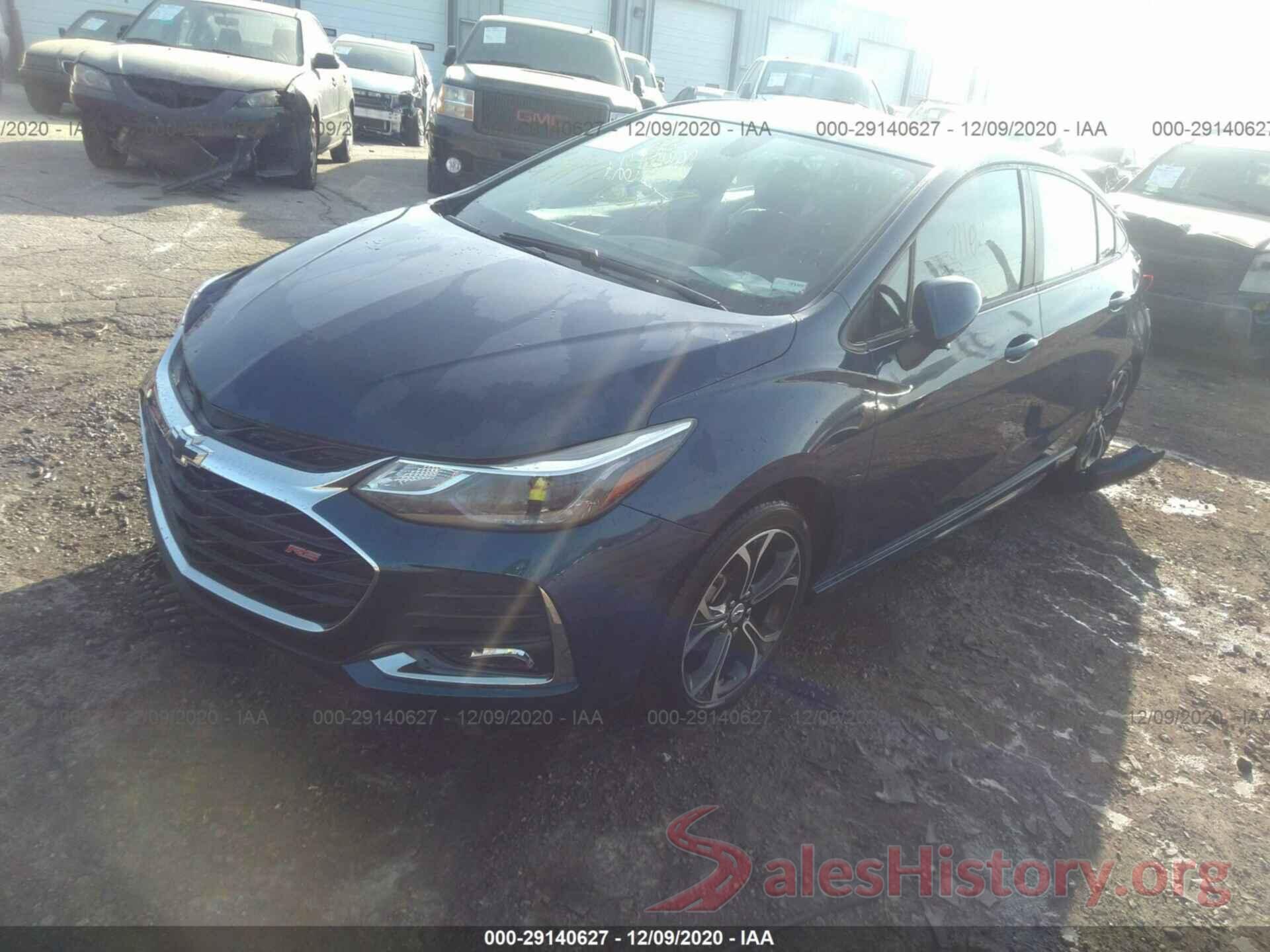 1G1BE5SM2K7135569 2019 CHEVROLET CRUZE