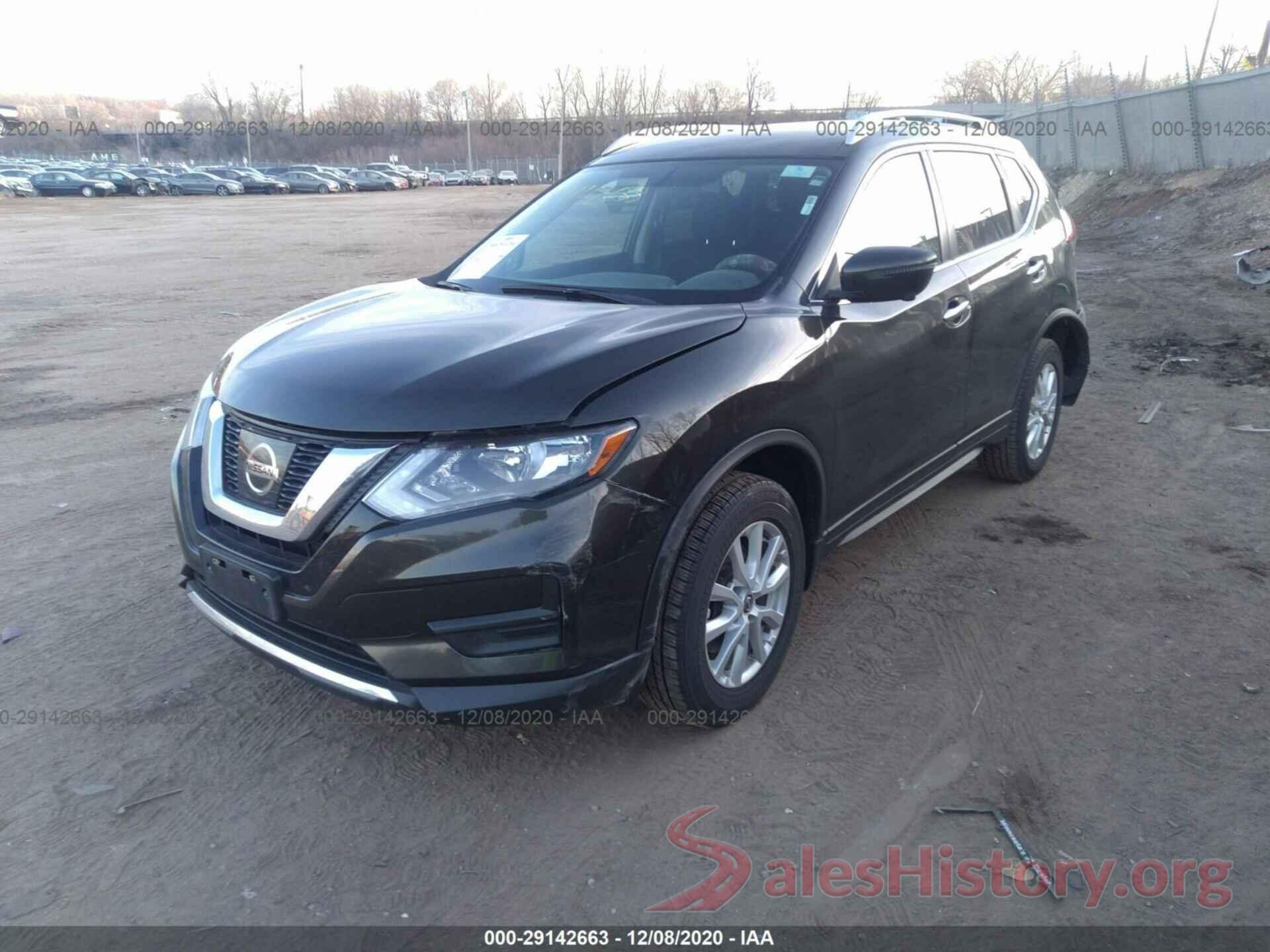 5N1AT2MM9HC825979 2017 NISSAN ROGUE