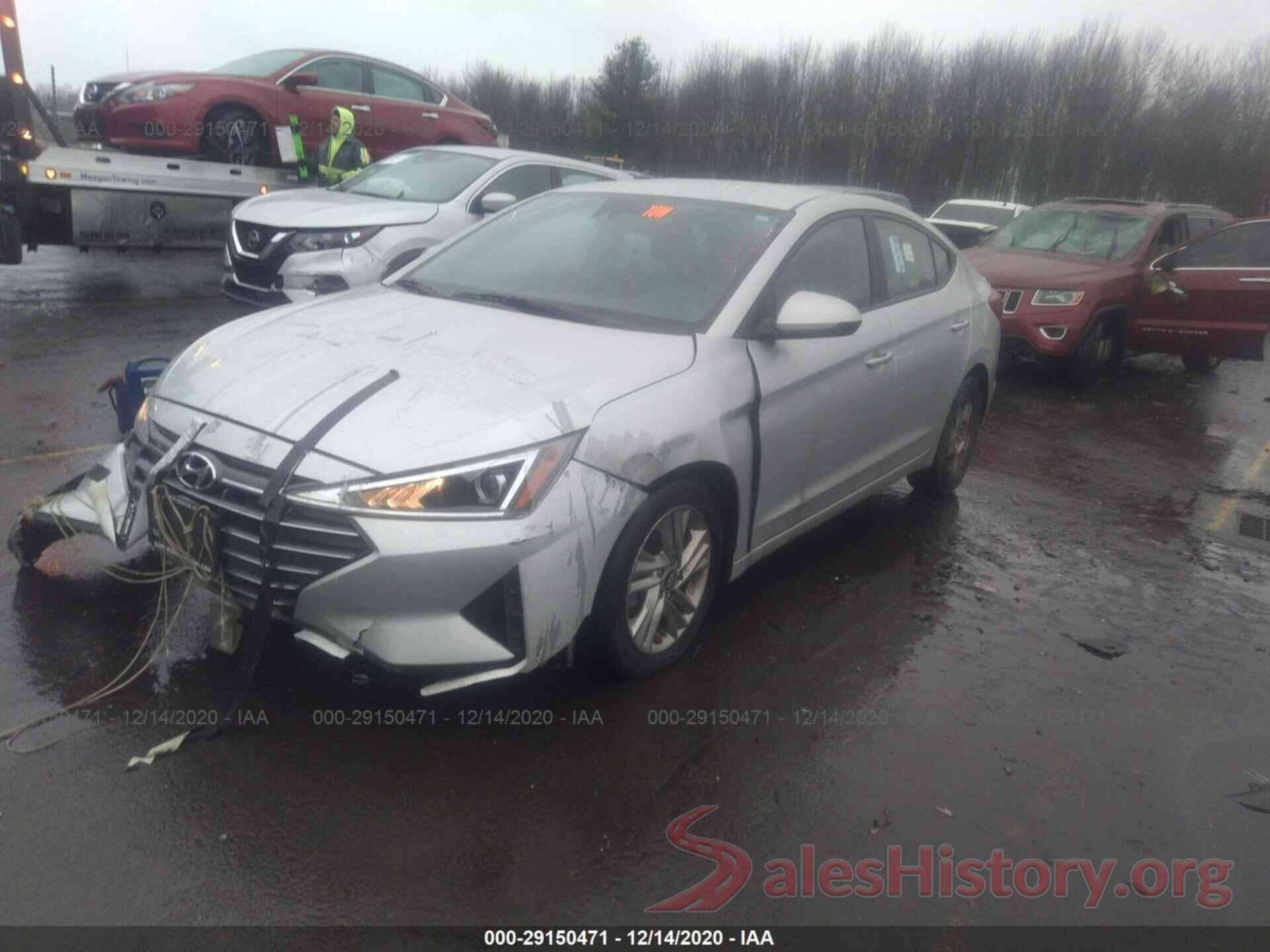 5NPD84LF7KH411807 2019 HYUNDAI ELANTRA