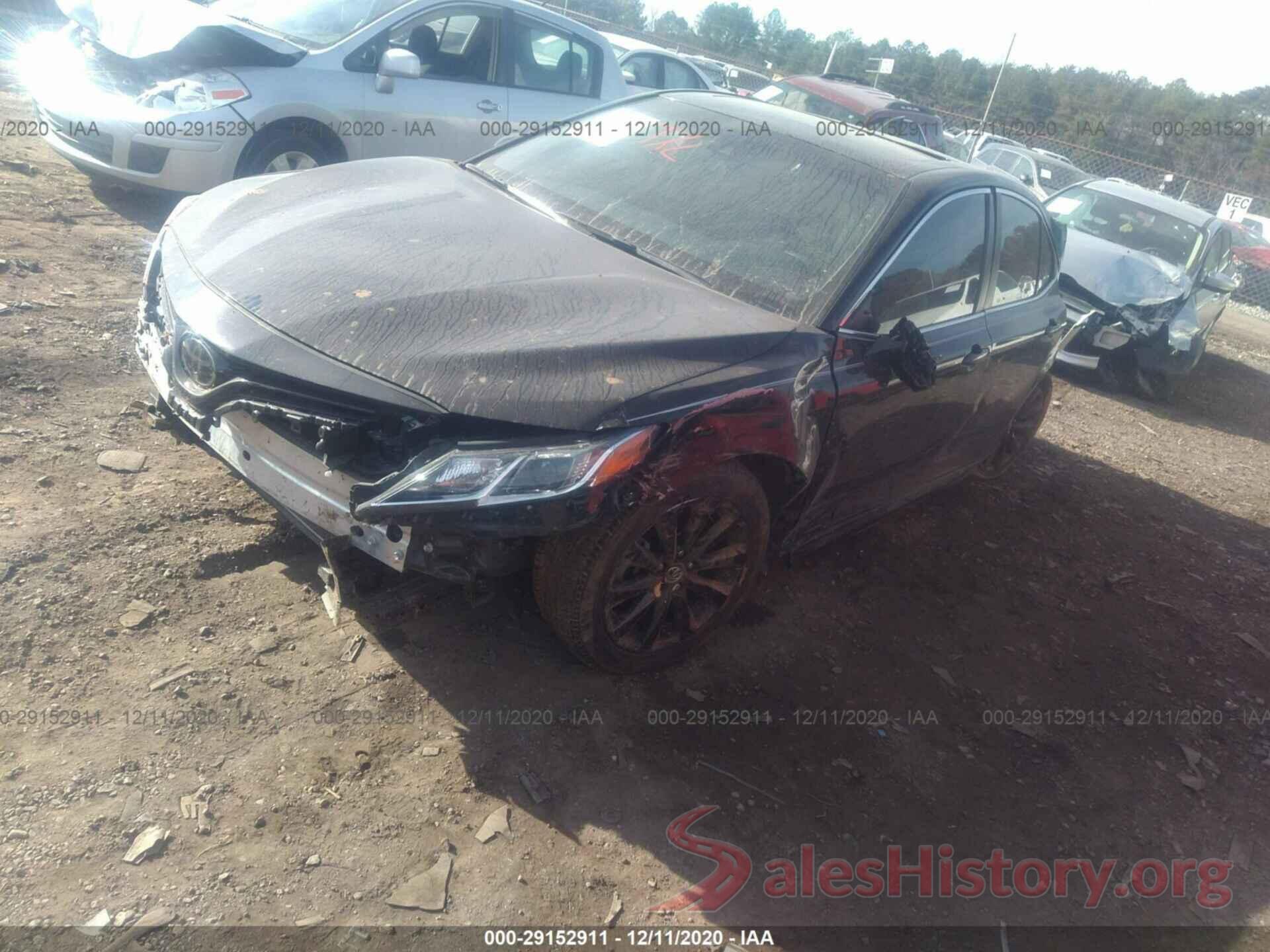 JTNB11HK9J3004965 2018 TOYOTA CAMRY