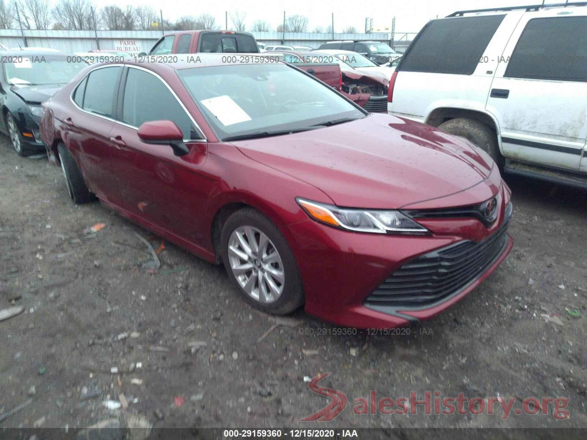 4T1B11HK5JU523098 2018 TOYOTA CAMRY