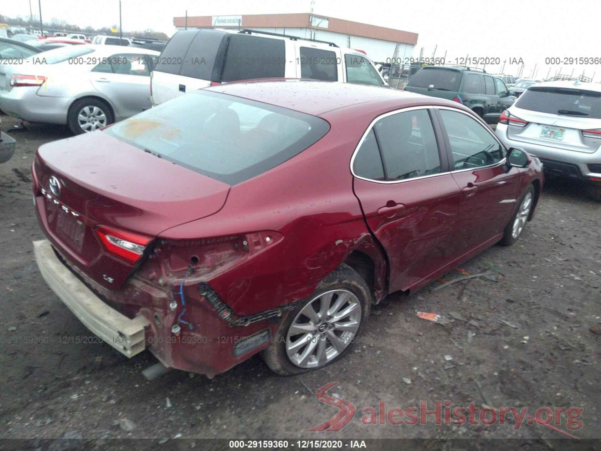 4T1B11HK5JU523098 2018 TOYOTA CAMRY