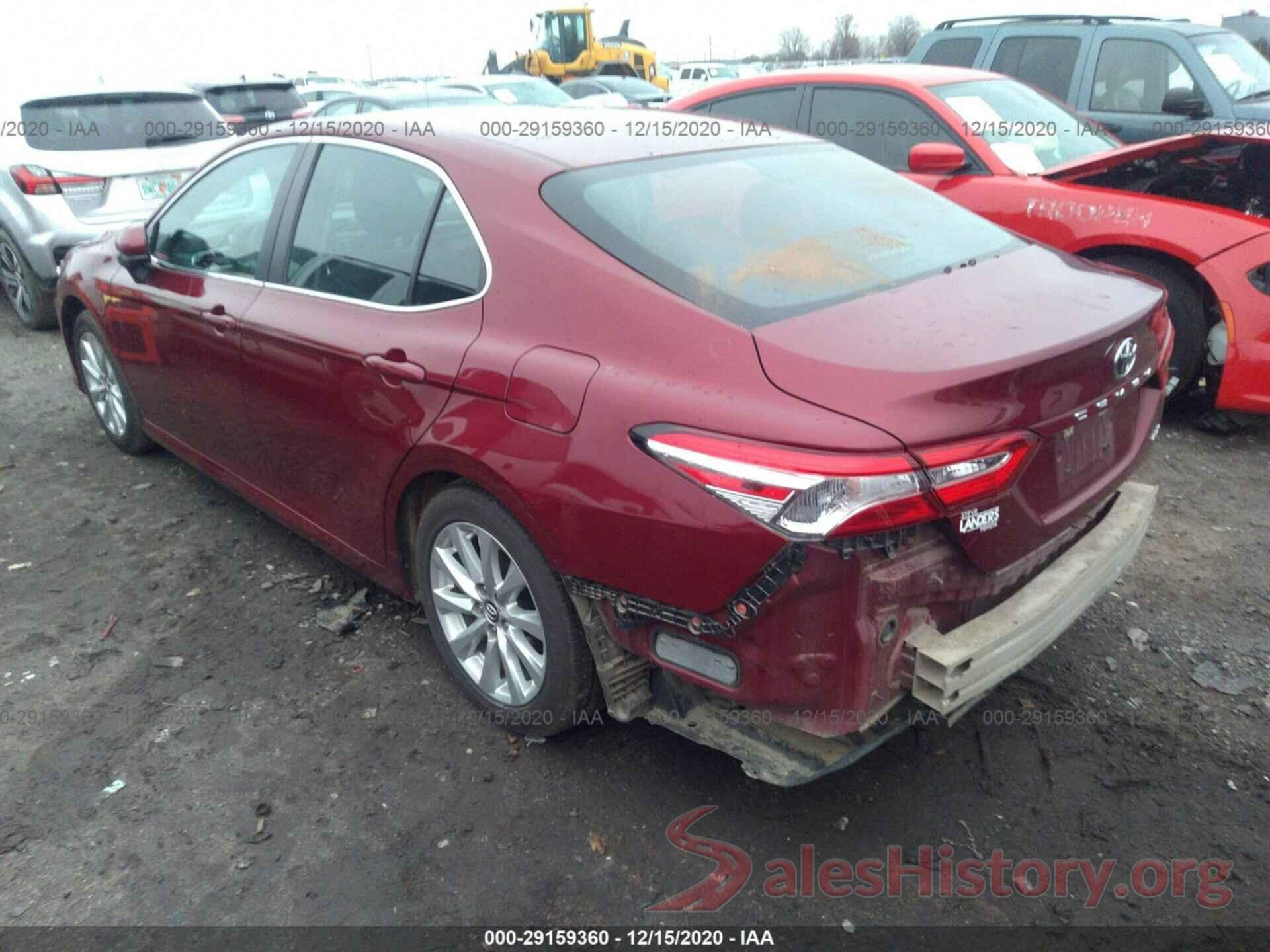 4T1B11HK5JU523098 2018 TOYOTA CAMRY