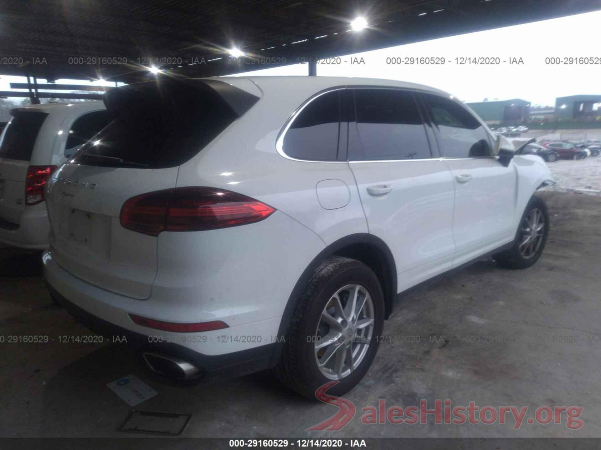 WP1AA2A27GLA02560 2016 PORSCHE CAYENNE