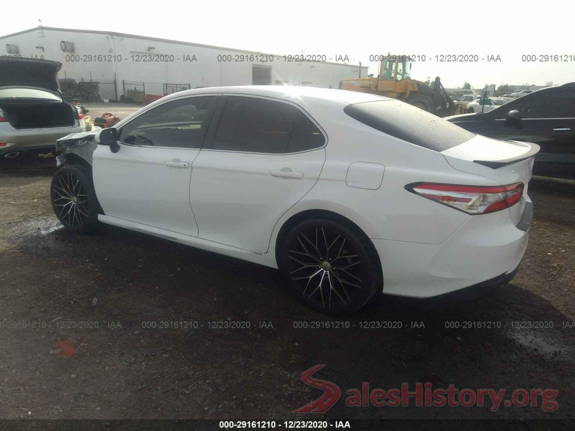 JTNB11HK9J3039408 2018 TOYOTA CAMRY