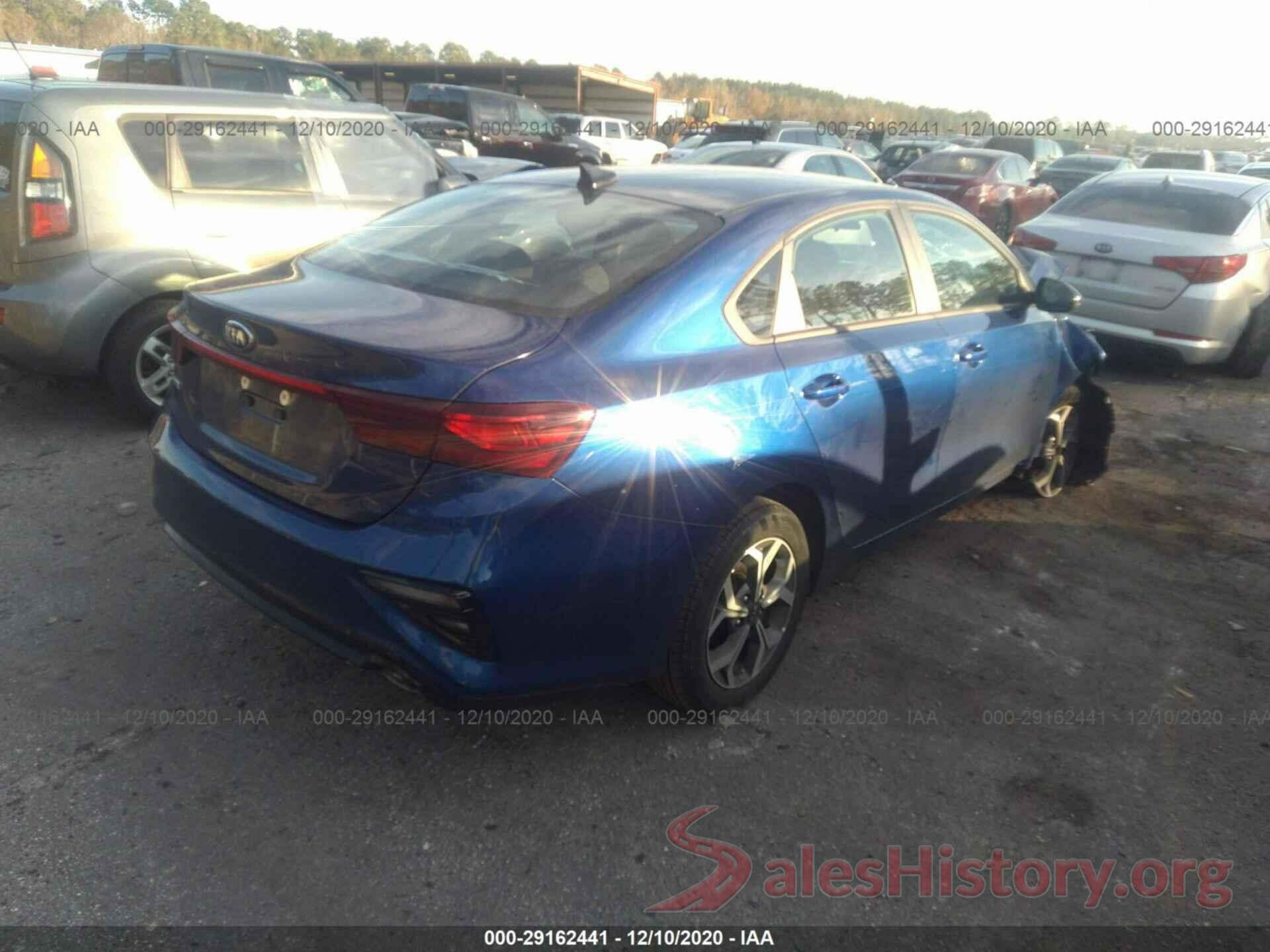 3KPF24AD0KE102437 2019 KIA FORTE