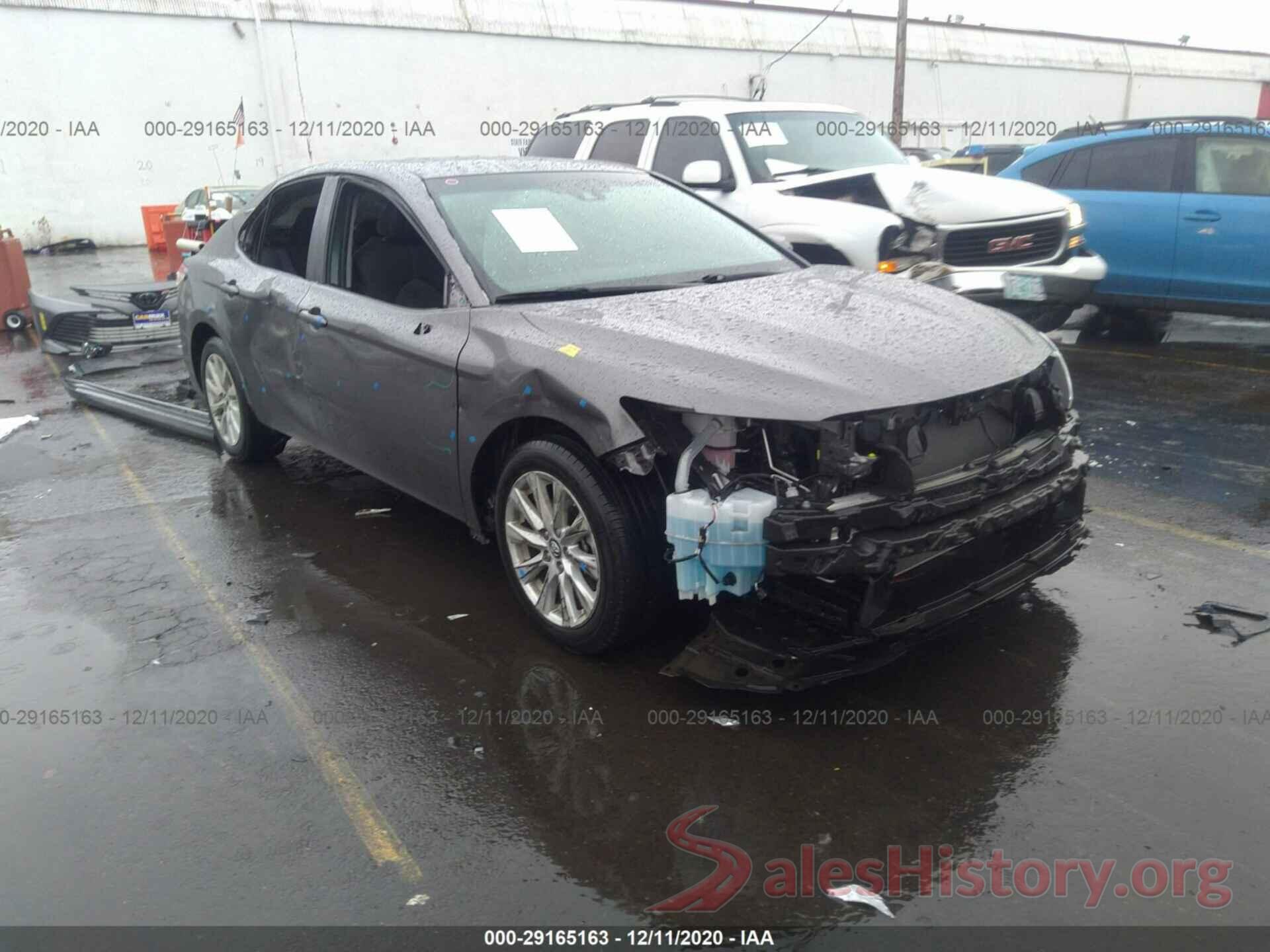 4T1B11HK8KU801039 2019 TOYOTA CAMRY