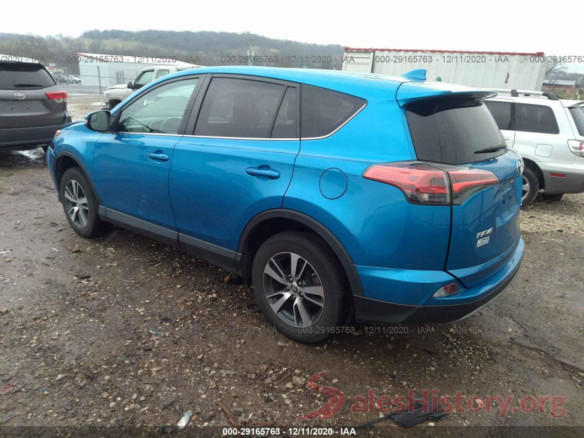 2T3WFREV5JW468921 2018 TOYOTA RAV4